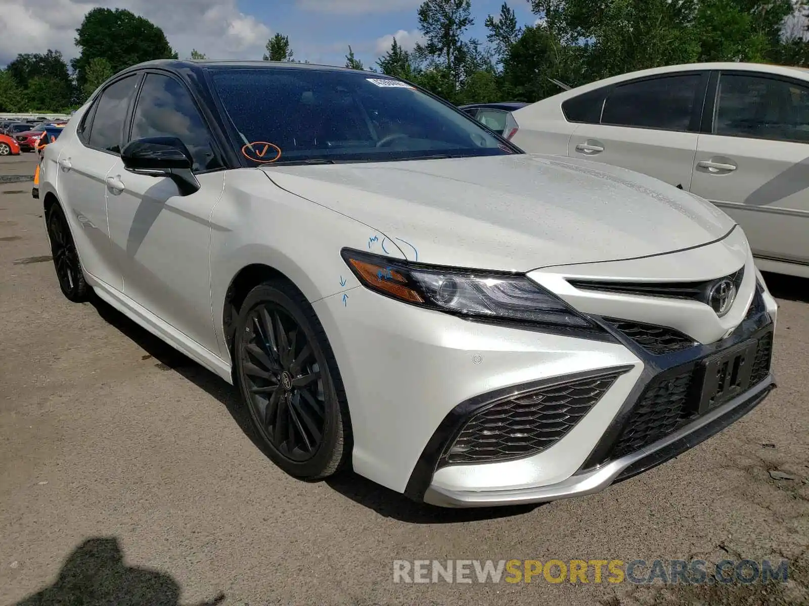 1 Photograph of a damaged car 4T1K61AK1MU413276 TOYOTA CAMRY 2021