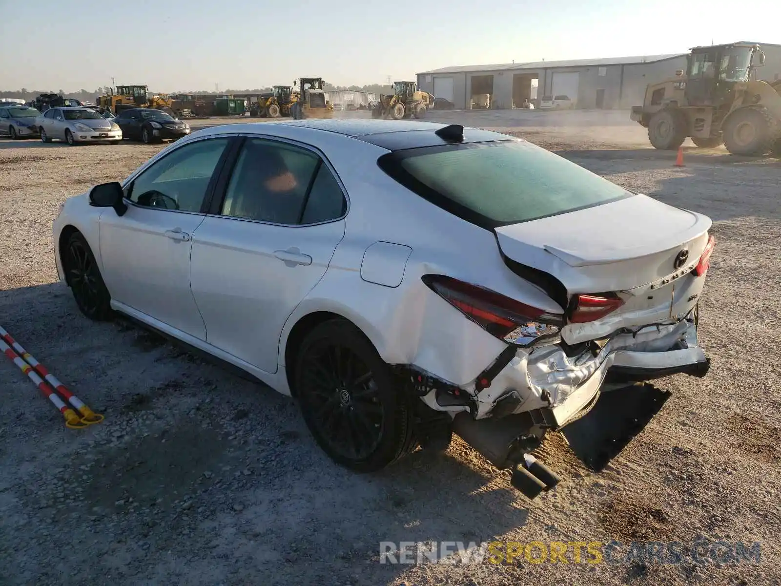 3 Photograph of a damaged car 4T1K61AK1MU416744 TOYOTA CAMRY 2021