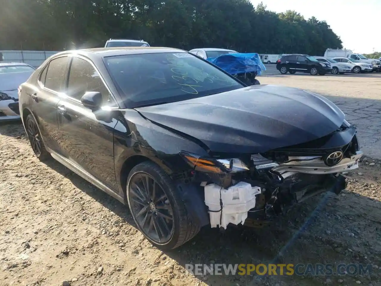 1 Photograph of a damaged car 4T1K61AK1MU430109 TOYOTA CAMRY 2021