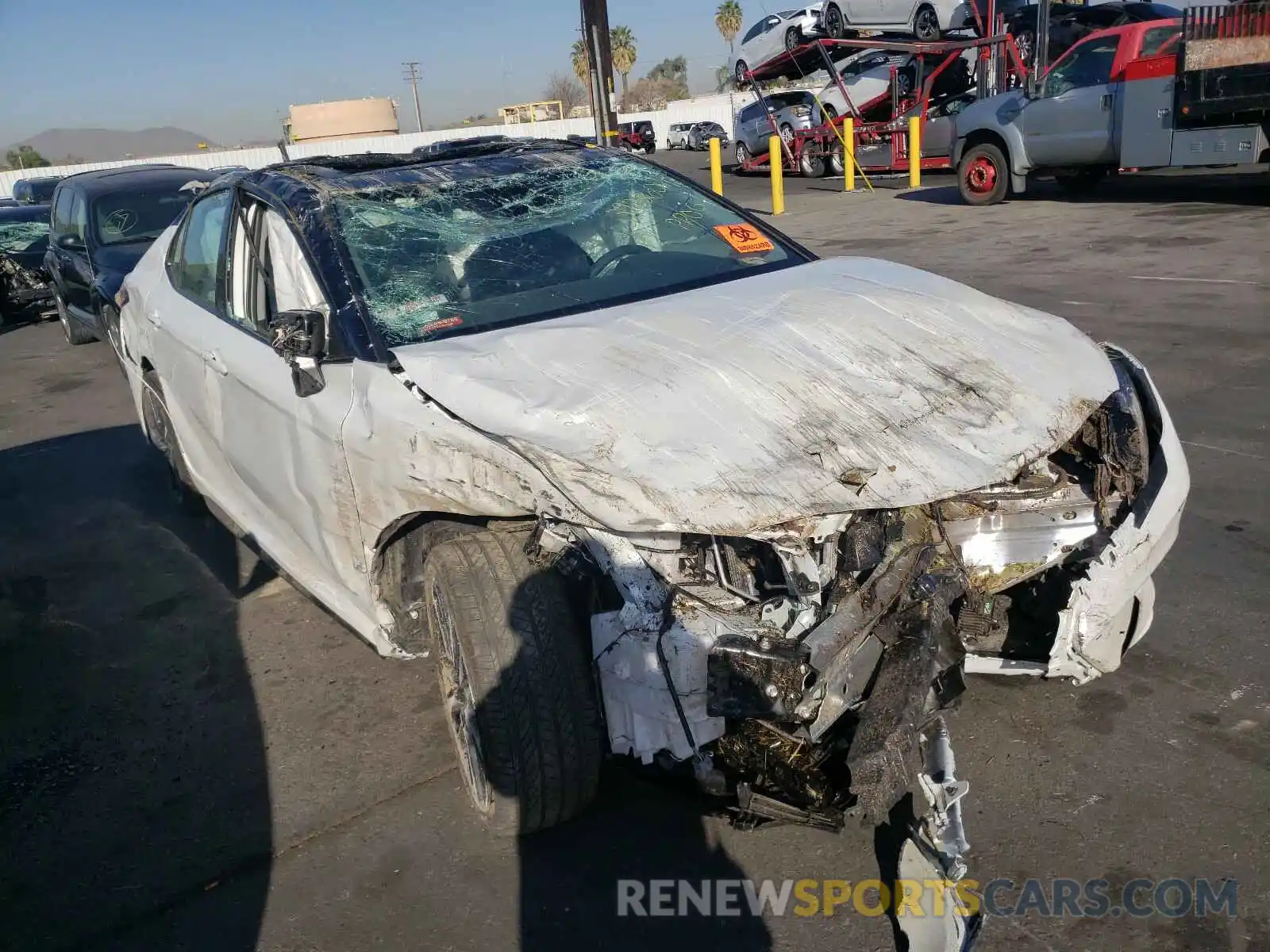 1 Photograph of a damaged car 4T1K61AK1MU441031 TOYOTA CAMRY 2021