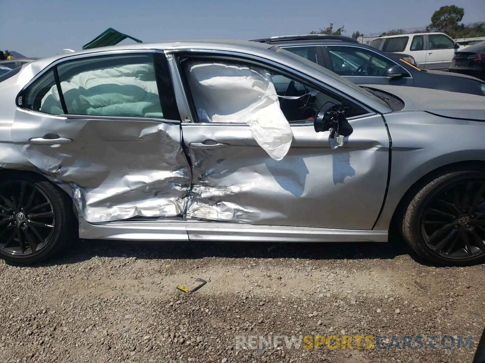 9 Photograph of a damaged car 4T1K61AK1MU489015 TOYOTA CAMRY 2021