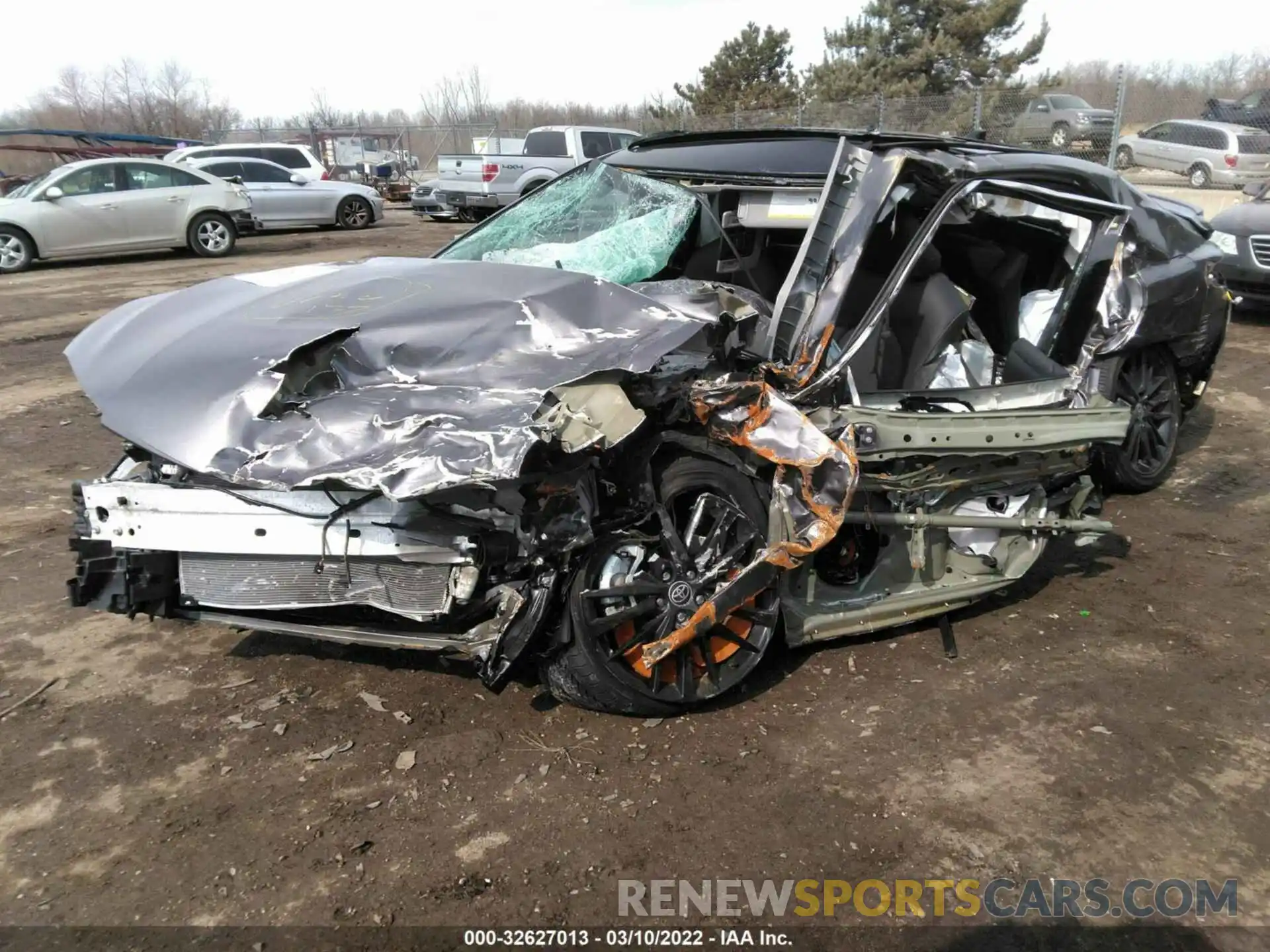 2 Photograph of a damaged car 4T1K61AK1MU604762 TOYOTA CAMRY 2021