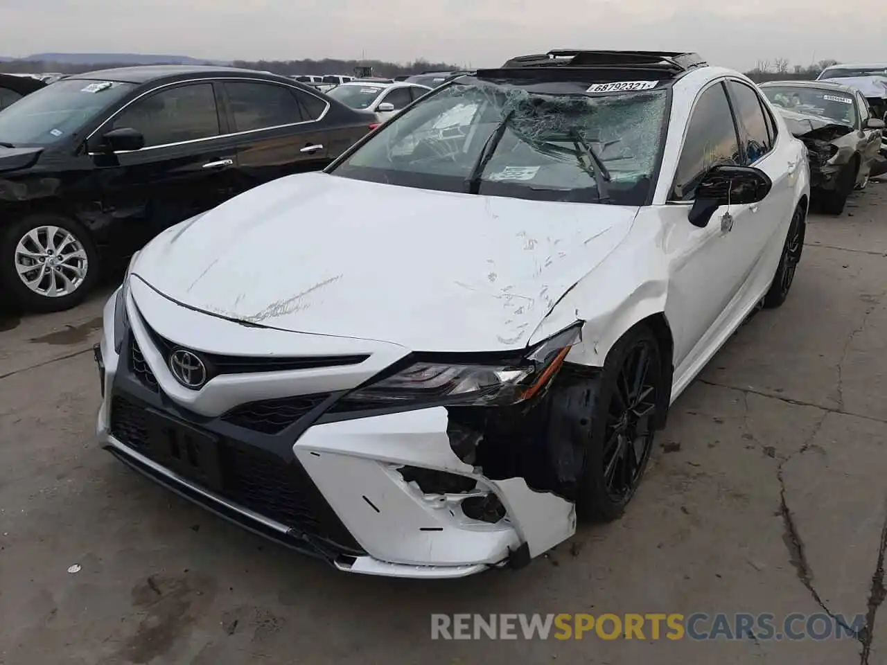 2 Photograph of a damaged car 4T1K61AK2MU405705 TOYOTA CAMRY 2021