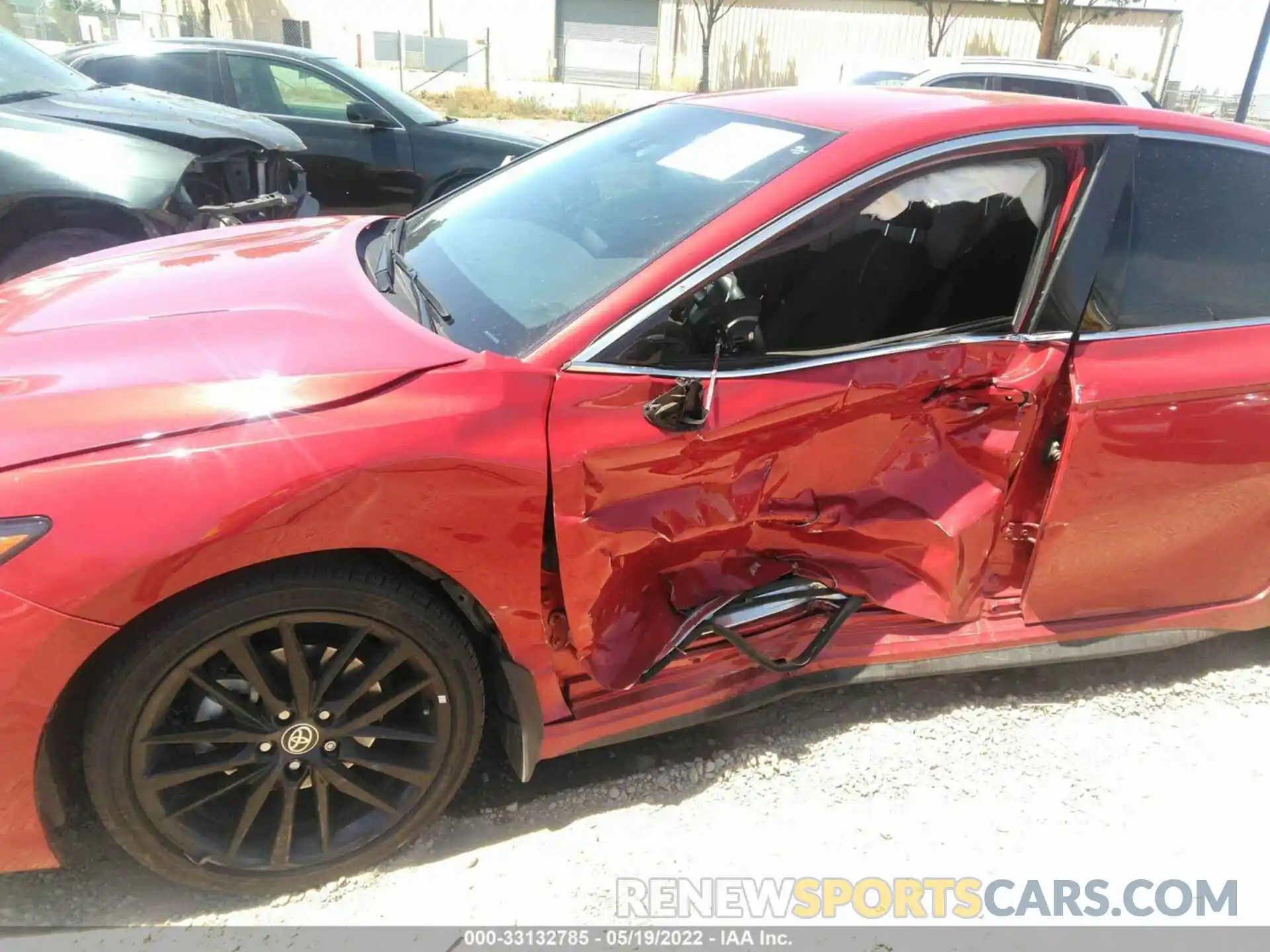 6 Photograph of a damaged car 4T1K61AK2MU430569 TOYOTA CAMRY 2021