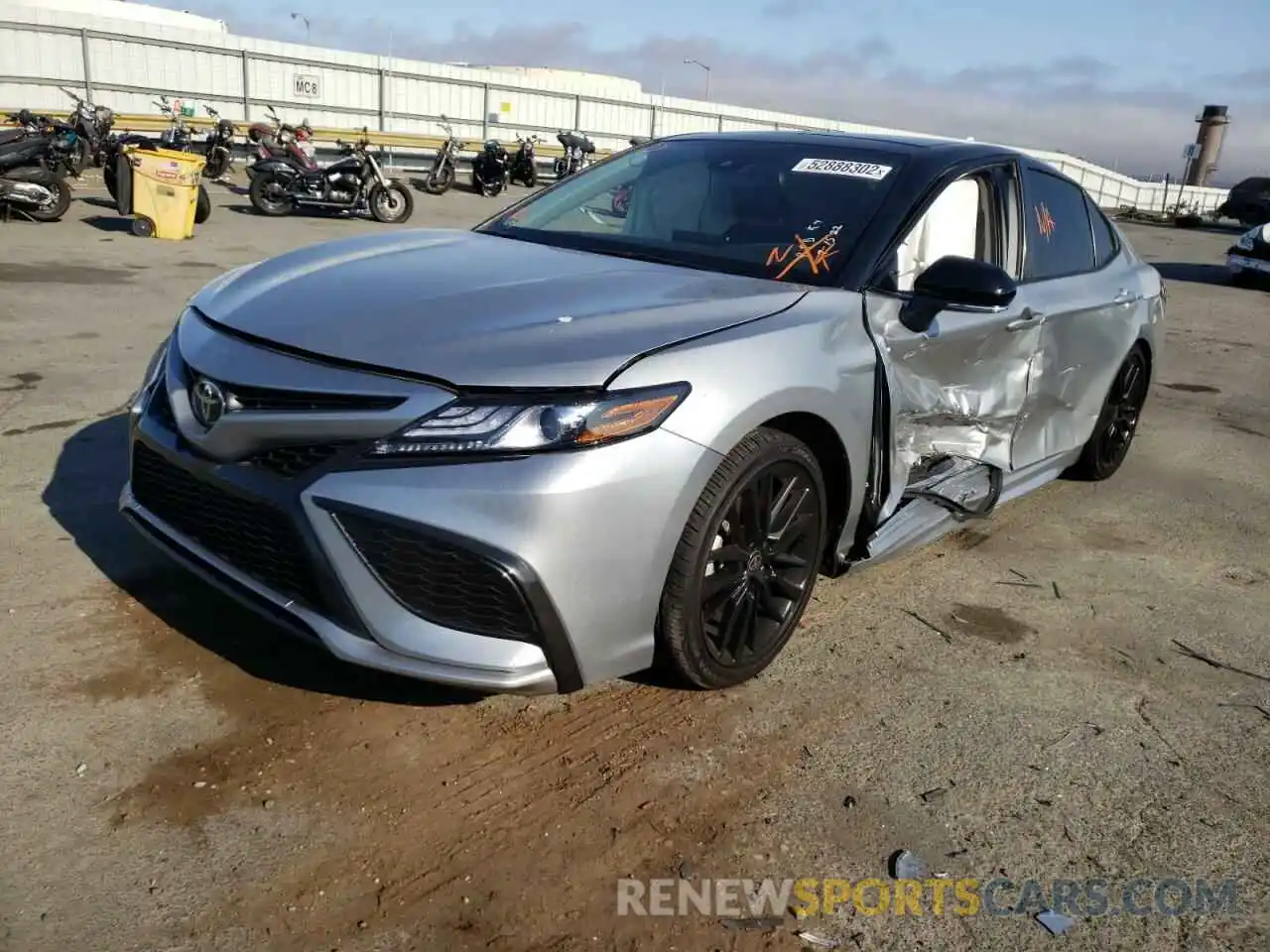 2 Photograph of a damaged car 4T1K61AK2MU476161 TOYOTA CAMRY 2021