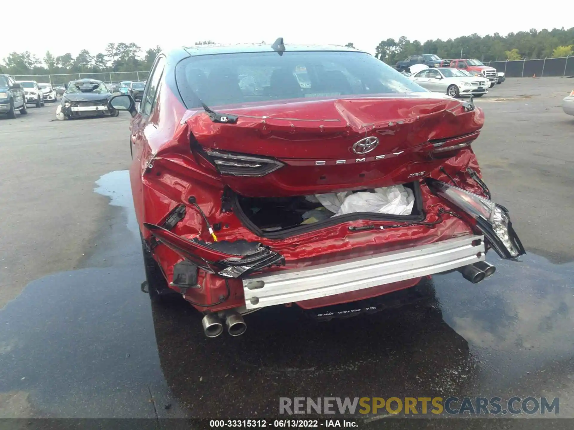 6 Photograph of a damaged car 4T1K61AK2MU477407 TOYOTA CAMRY 2021