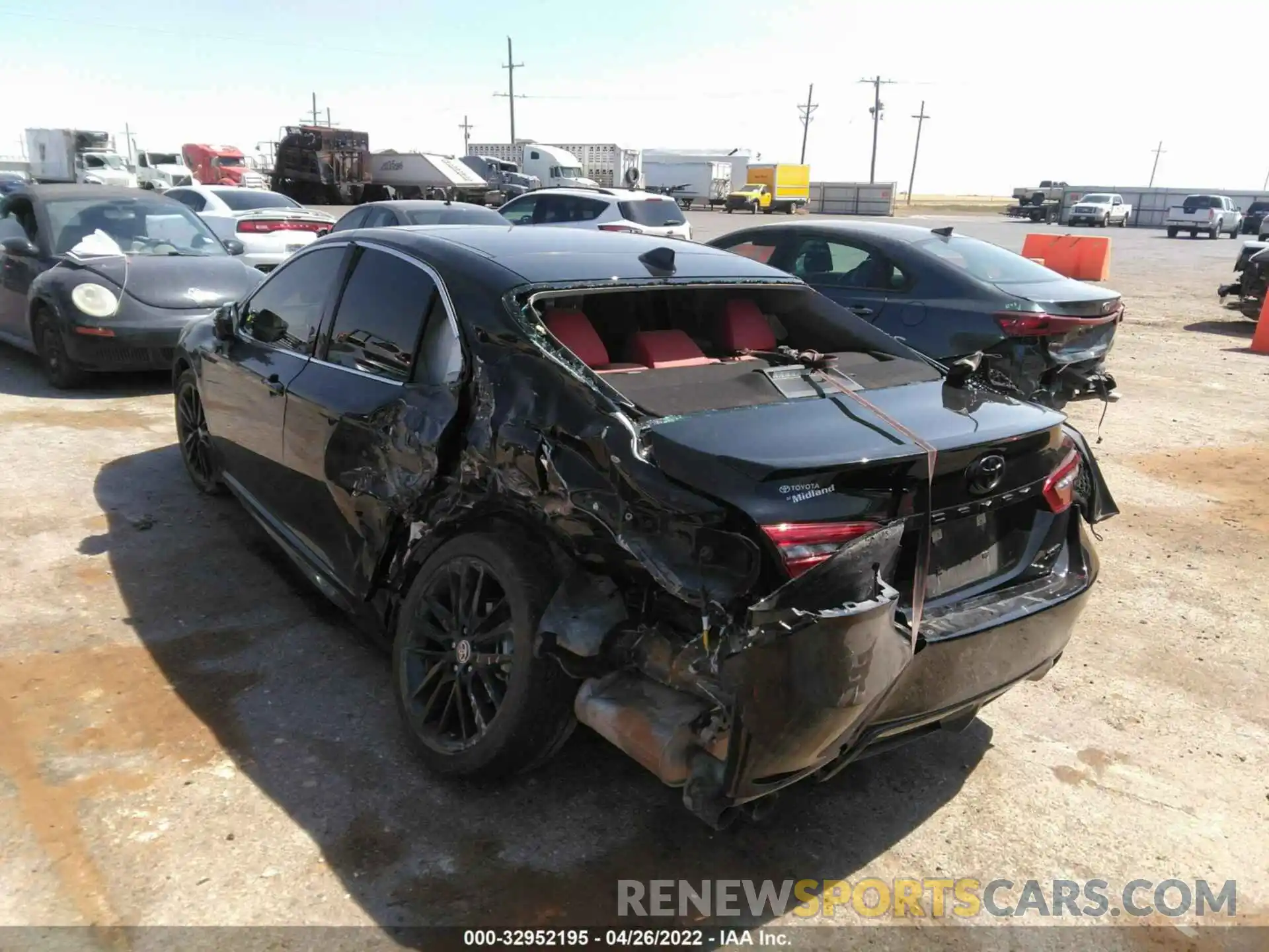 3 Photograph of a damaged car 4T1K61AK2MU486382 TOYOTA CAMRY 2021