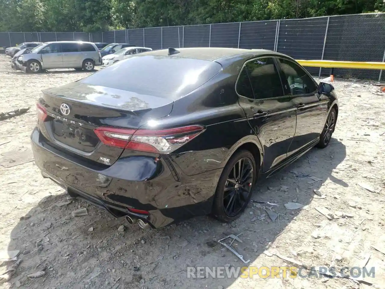 4 Photograph of a damaged car 4T1K61AK2MU590628 TOYOTA CAMRY 2021