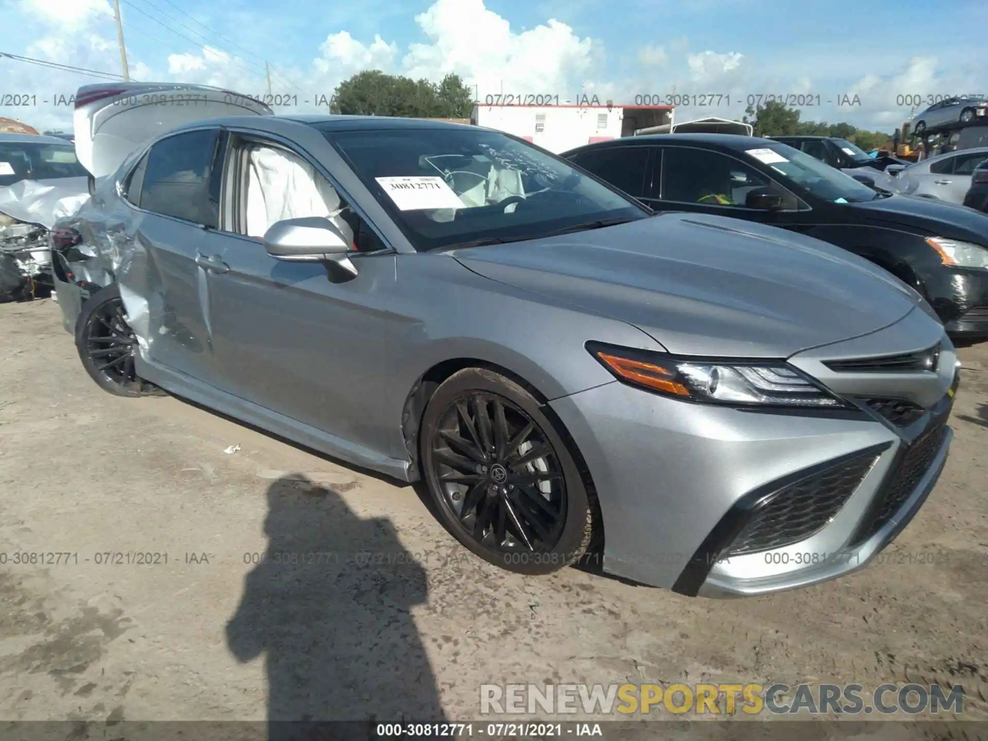 1 Photograph of a damaged car 4T1K61AK3MU432153 TOYOTA CAMRY 2021