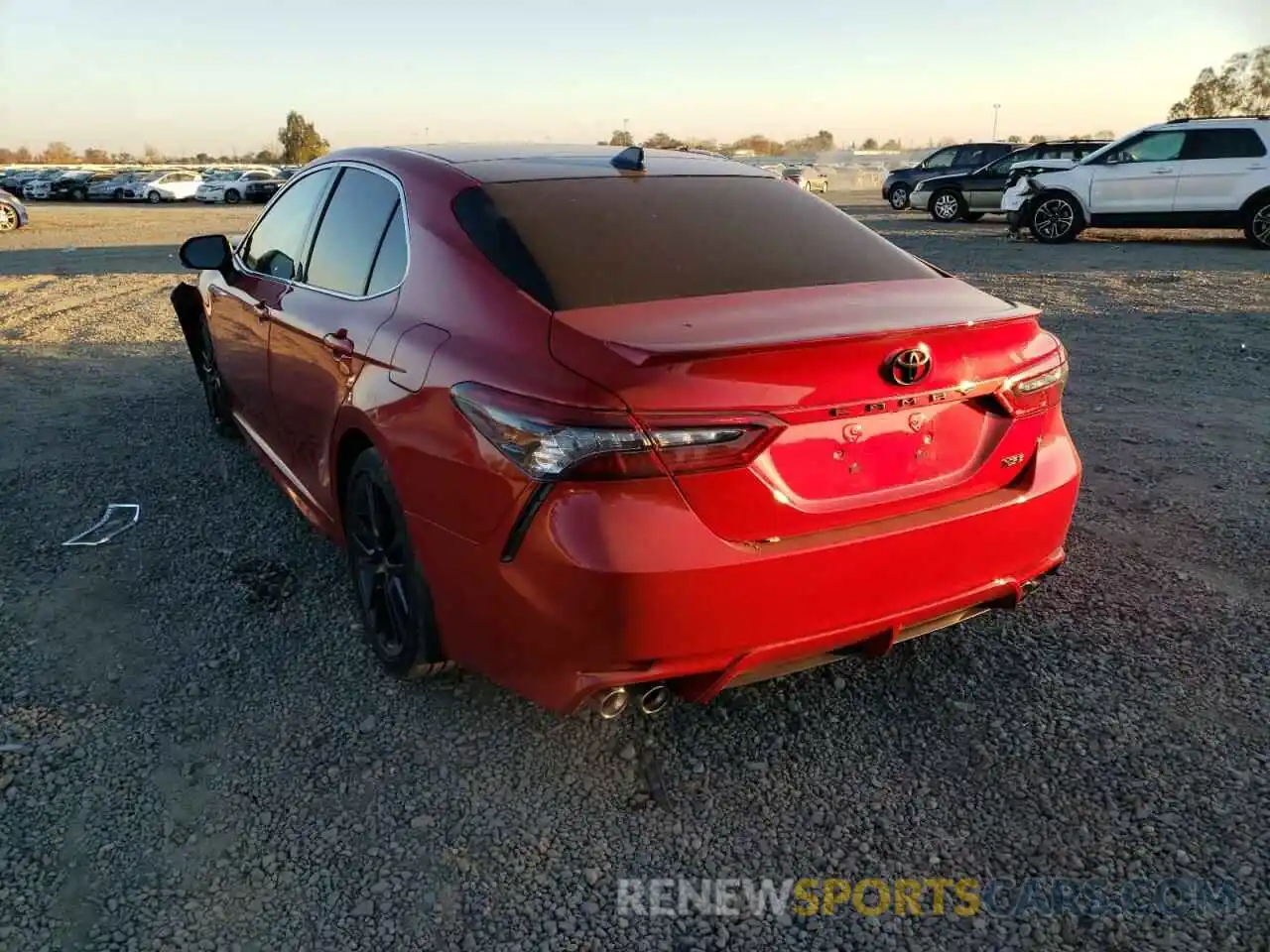 3 Photograph of a damaged car 4T1K61AK3MU479120 TOYOTA CAMRY 2021