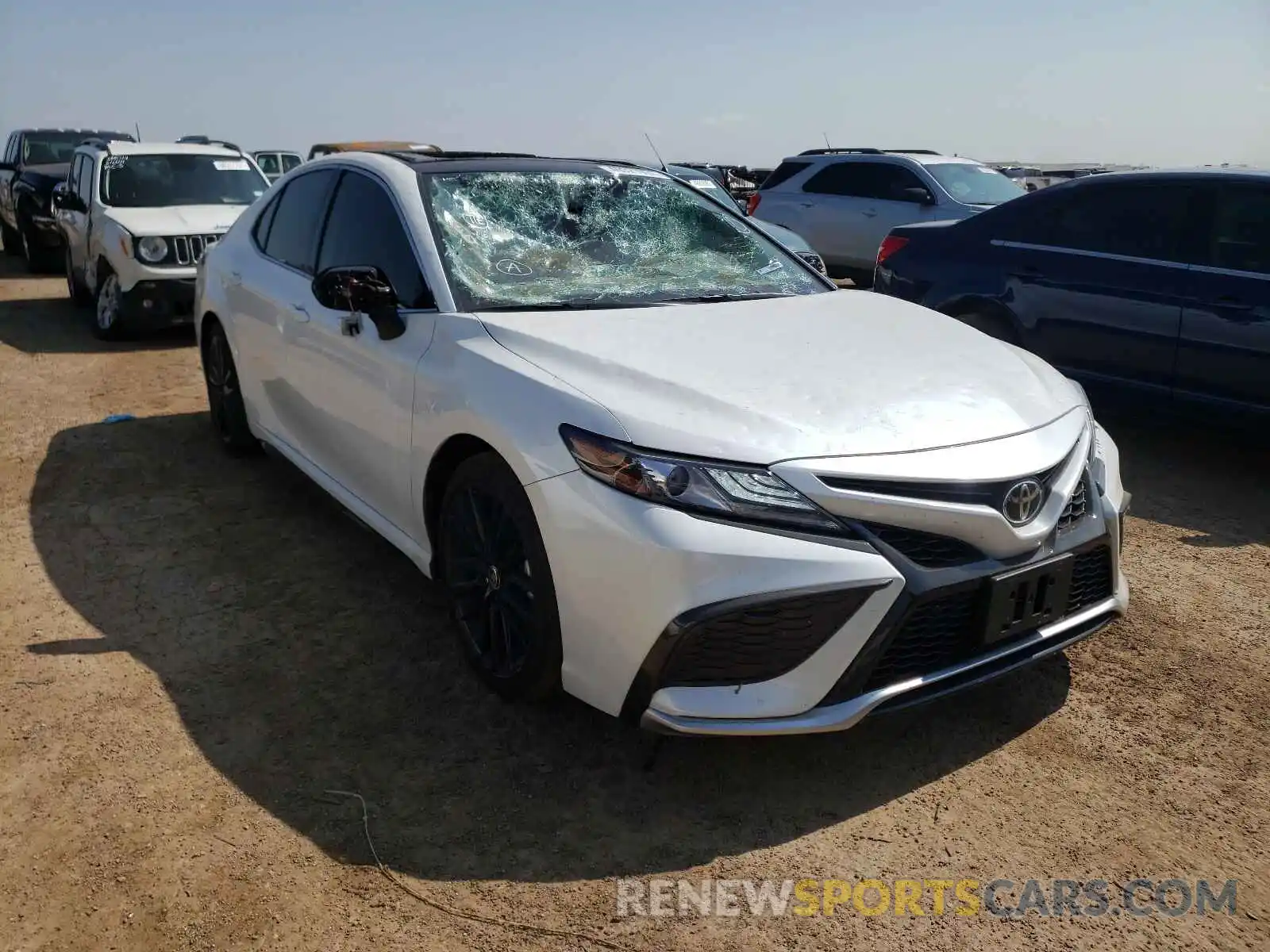 1 Photograph of a damaged car 4T1K61AK3MU521169 TOYOTA CAMRY 2021