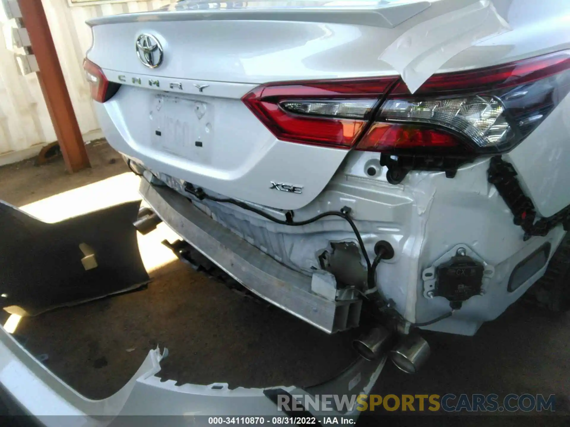 6 Photograph of a damaged car 4T1K61AK3MU560649 TOYOTA CAMRY 2021