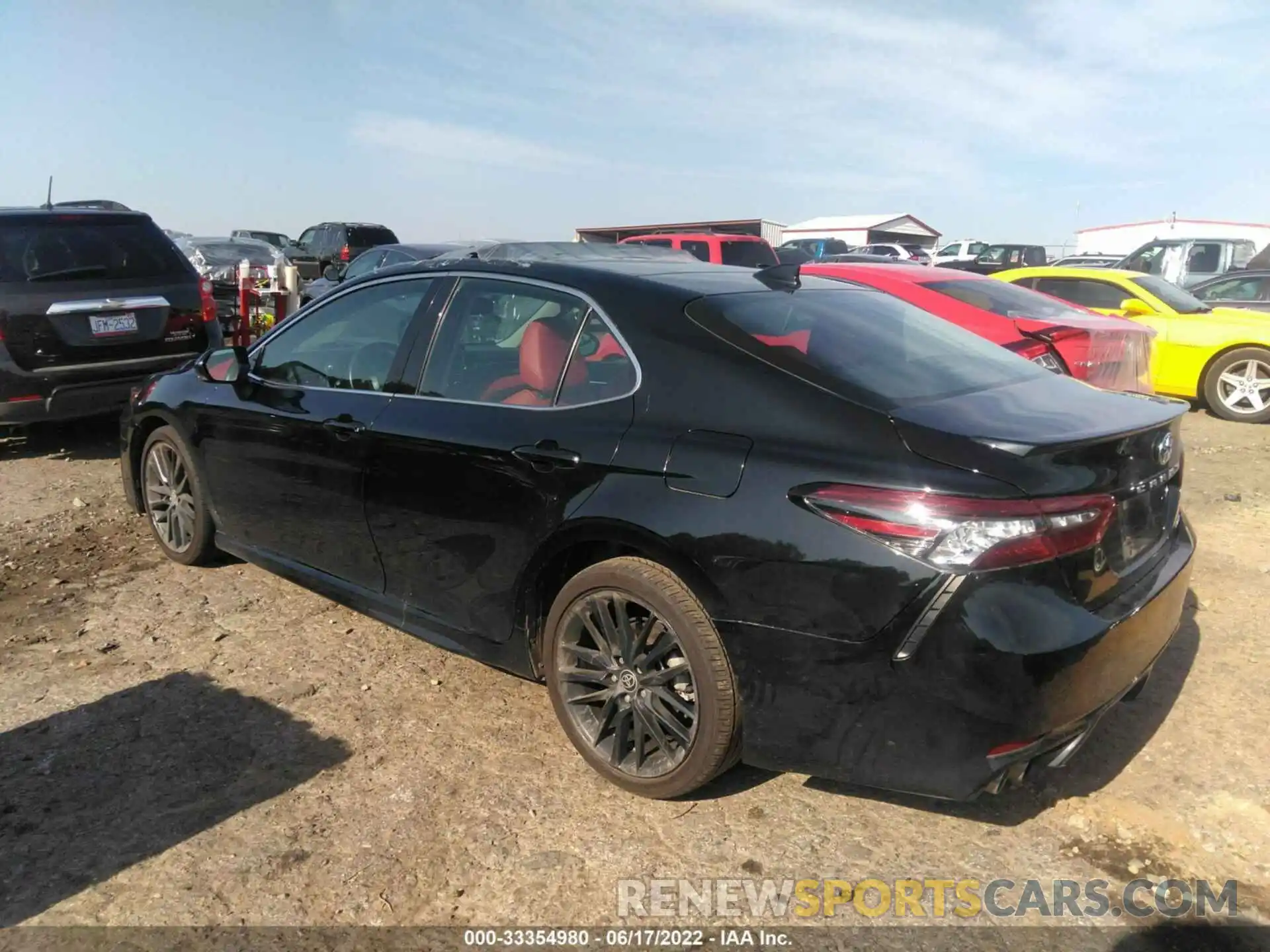 3 Photograph of a damaged car 4T1K61AK3MU561851 TOYOTA CAMRY 2021