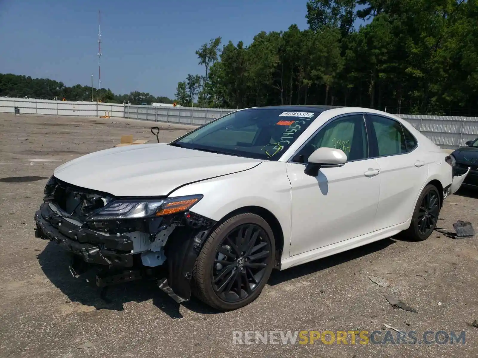 2 Photograph of a damaged car 4T1K61AK3MU571800 TOYOTA CAMRY 2021