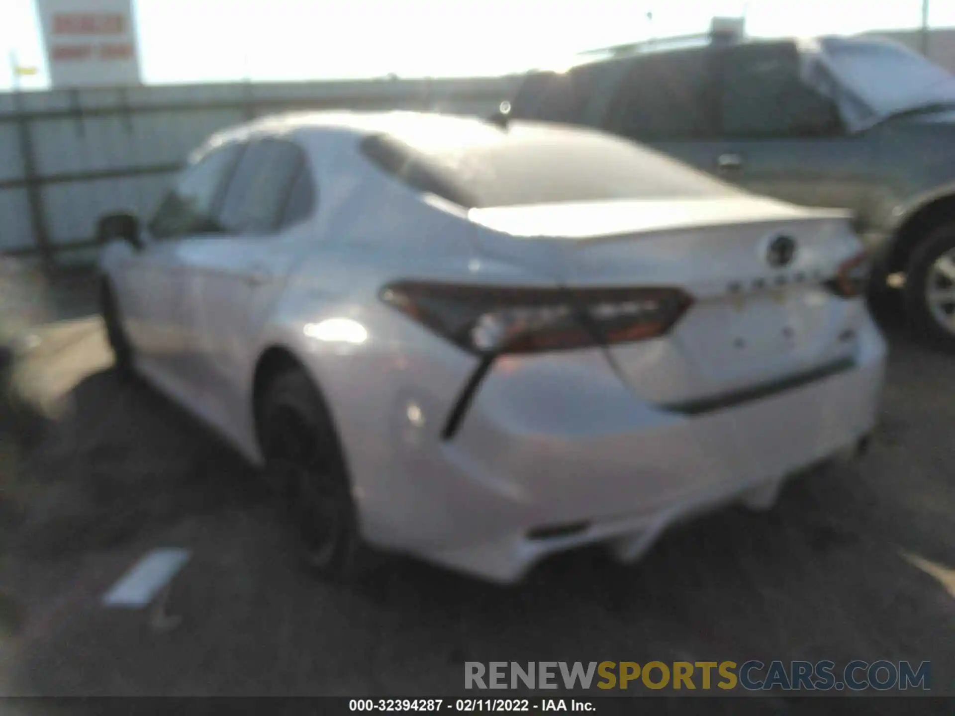 3 Photograph of a damaged car 4T1K61AK3MU598611 TOYOTA CAMRY 2021