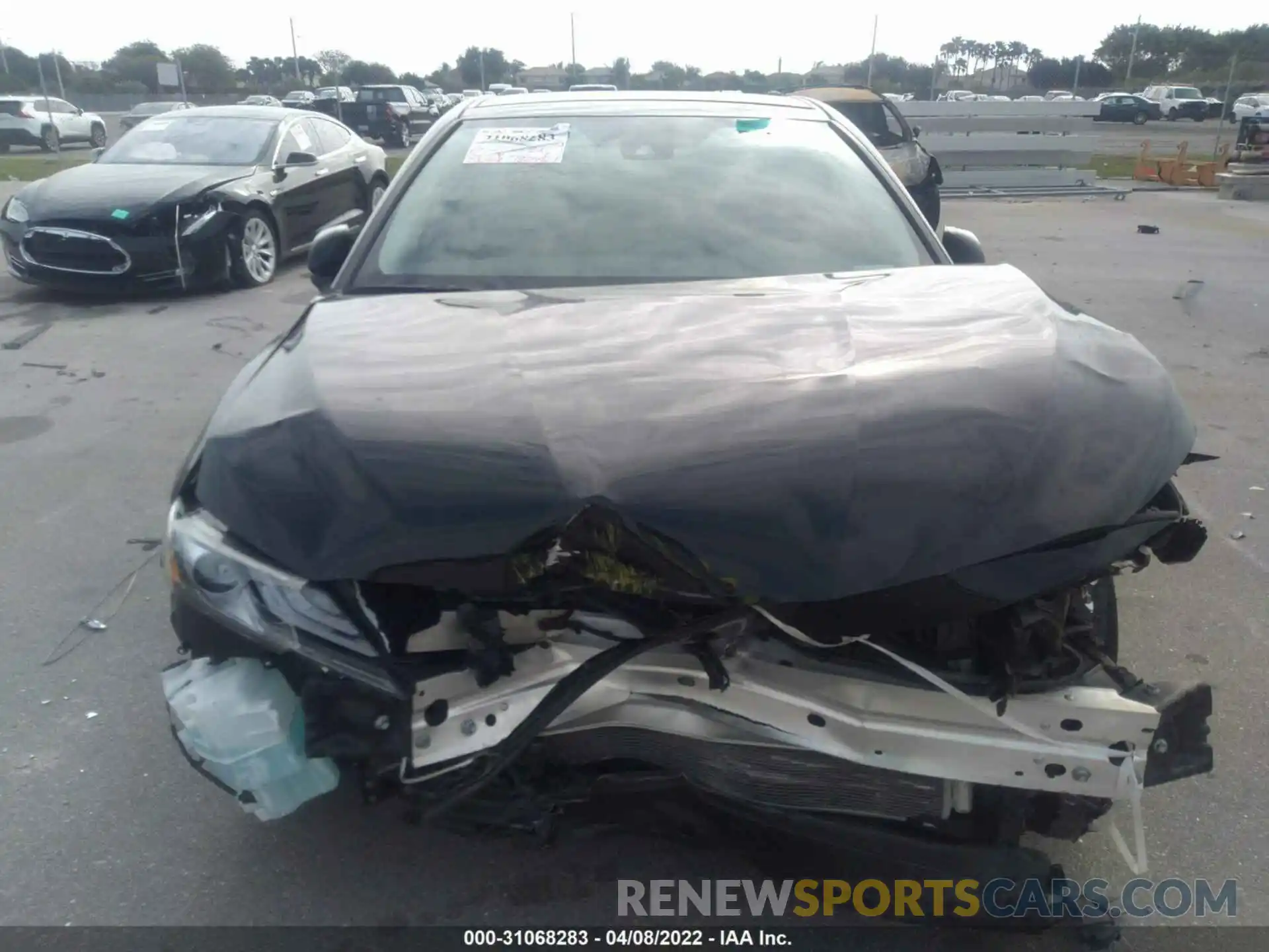 6 Photograph of a damaged car 4T1K61AK4MU413482 TOYOTA CAMRY 2021