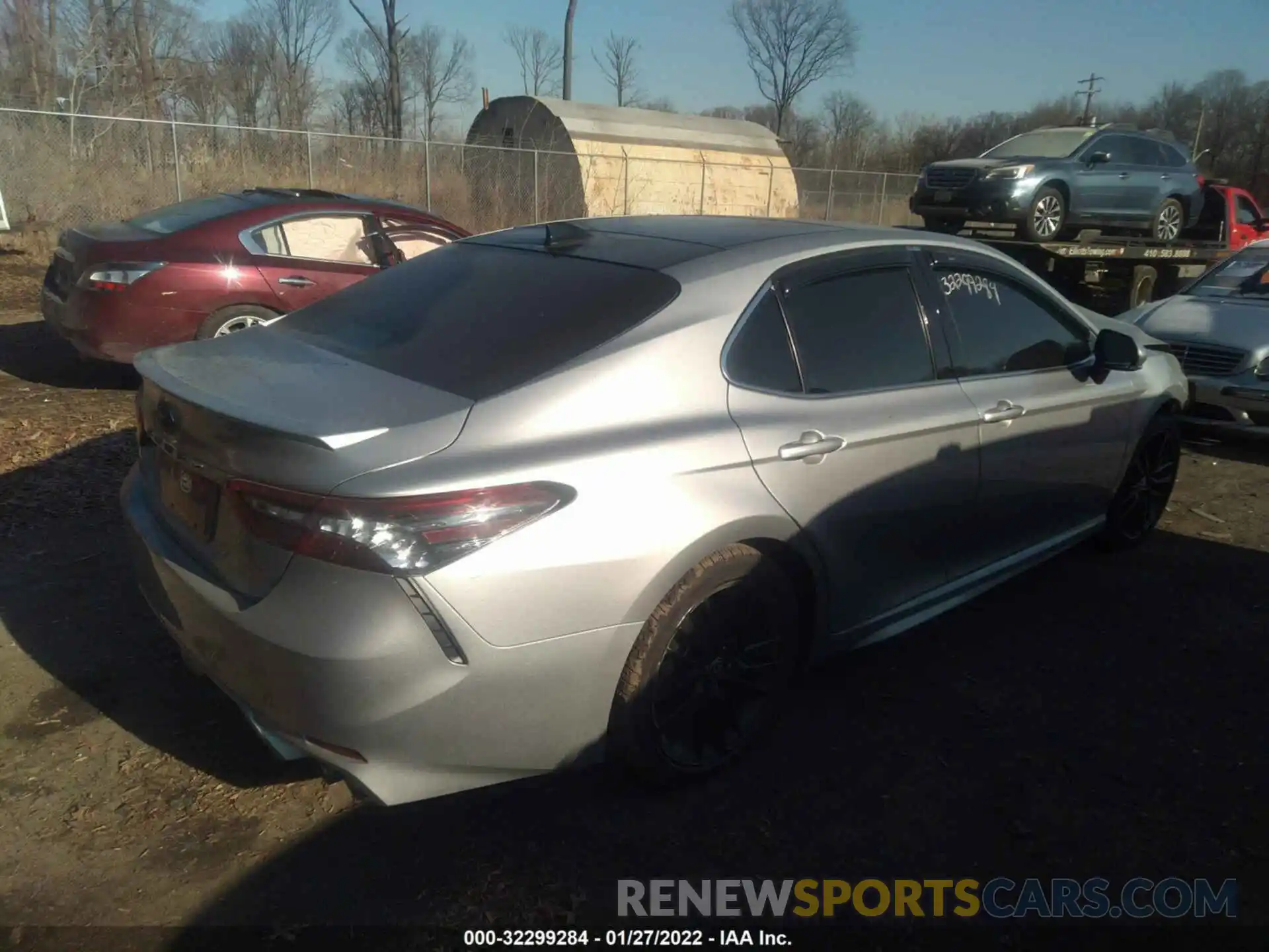 4 Photograph of a damaged car 4T1K61AK4MU414308 TOYOTA CAMRY 2021