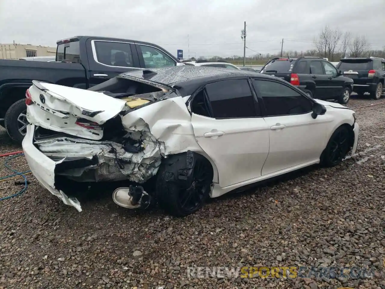 3 Photograph of a damaged car 4T1K61AK4MU416639 TOYOTA CAMRY 2021