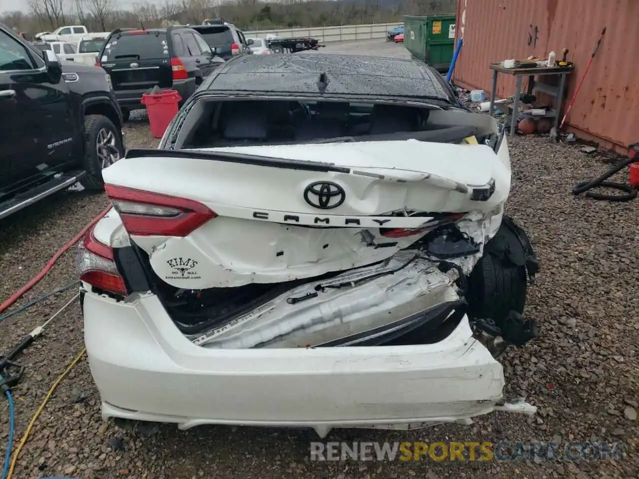 6 Photograph of a damaged car 4T1K61AK4MU416639 TOYOTA CAMRY 2021