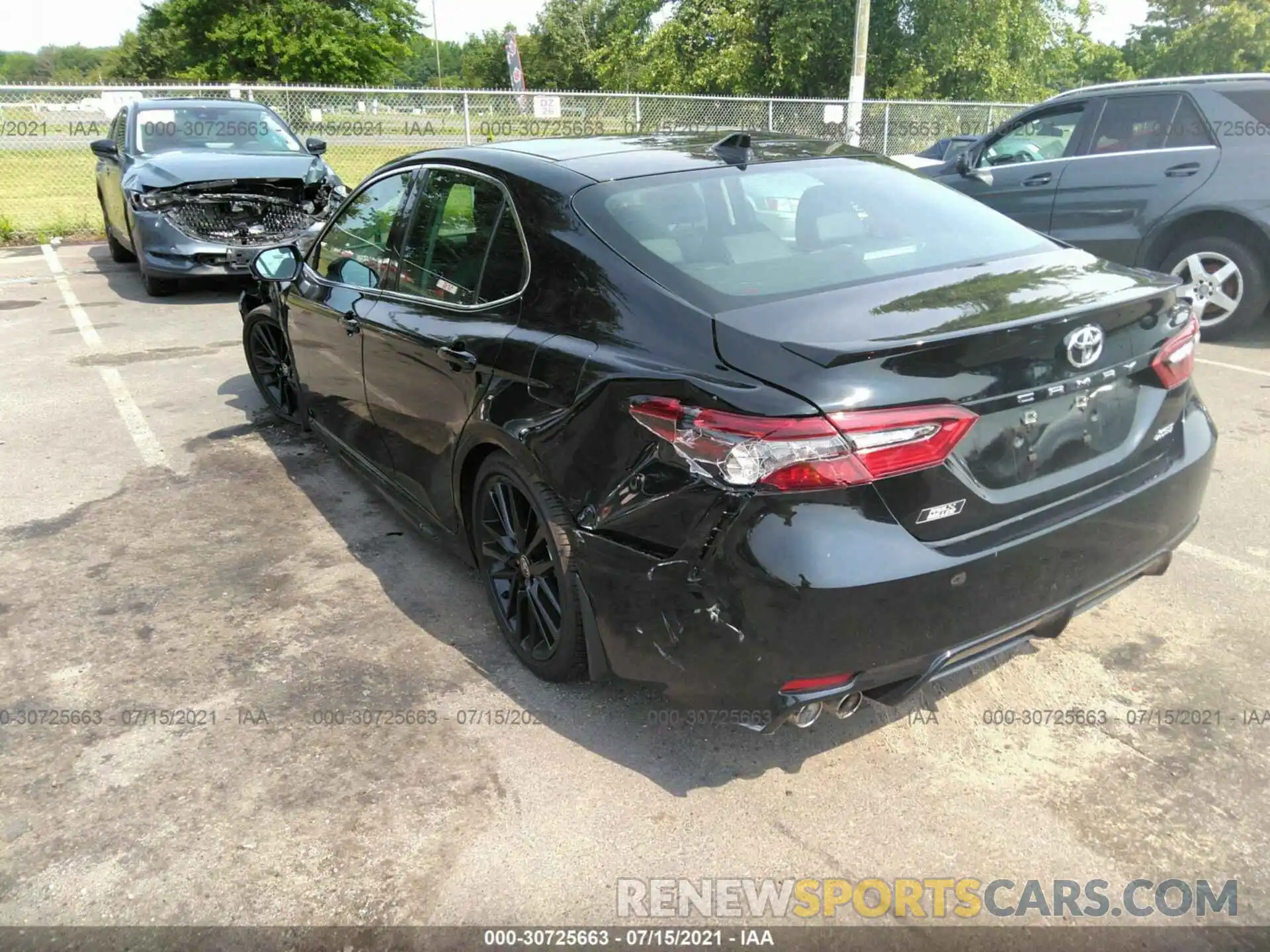 3 Photograph of a damaged car 4T1K61AK4MU427706 TOYOTA CAMRY 2021