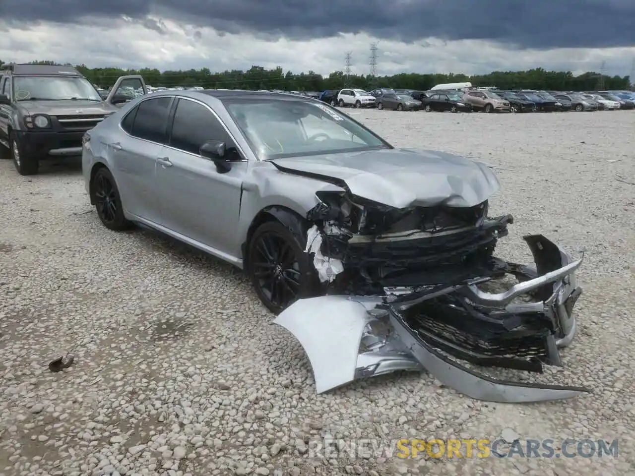 1 Photograph of a damaged car 4T1K61AK4MU433618 TOYOTA CAMRY 2021