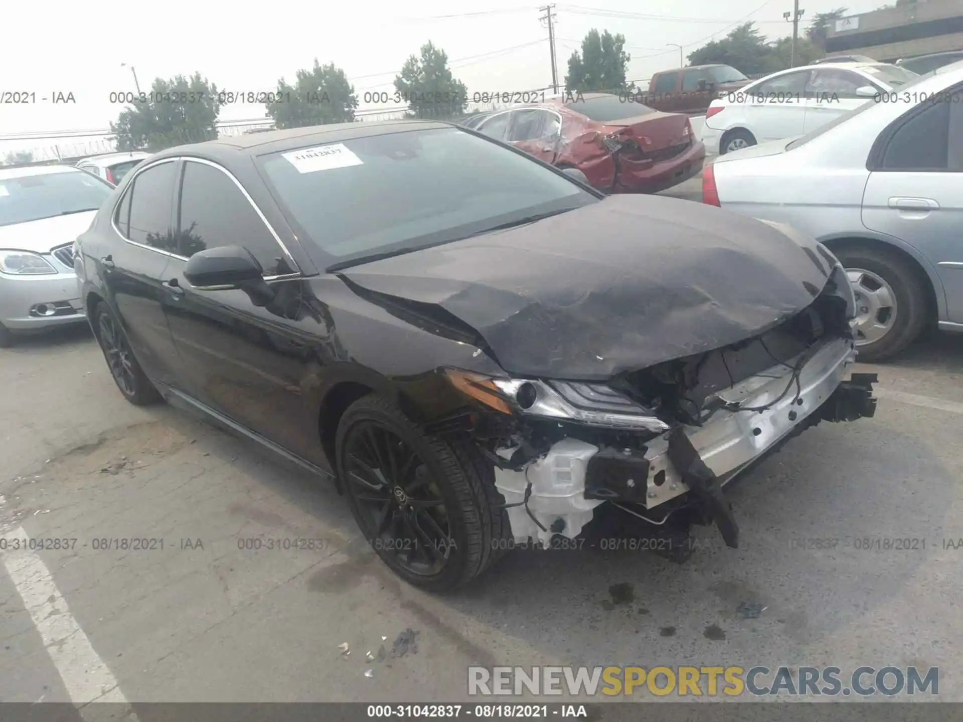 1 Photograph of a damaged car 4T1K61AK4MU518278 TOYOTA CAMRY 2021