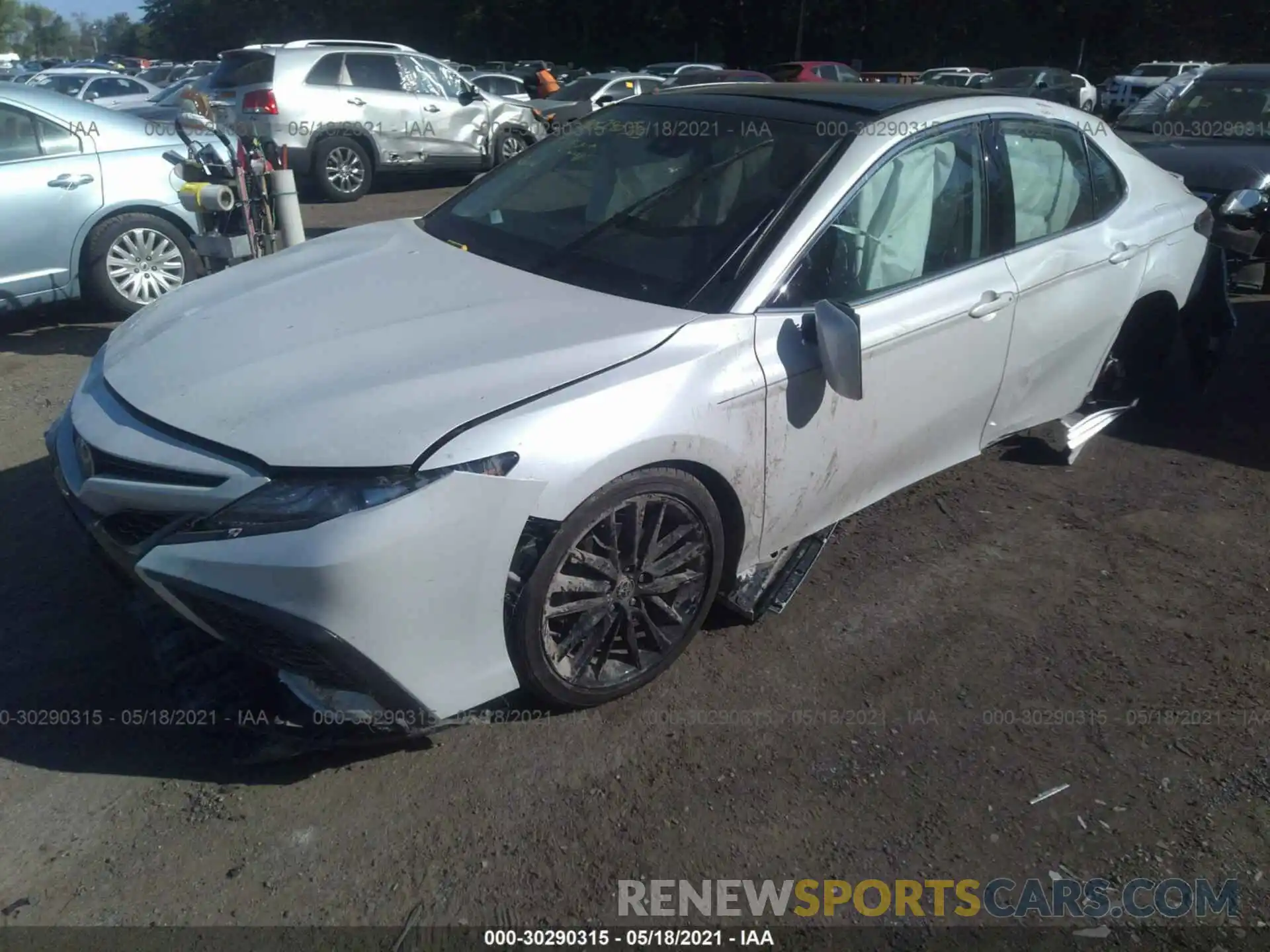 6 Photograph of a damaged car 4T1K61AK4MU560238 TOYOTA CAMRY 2021