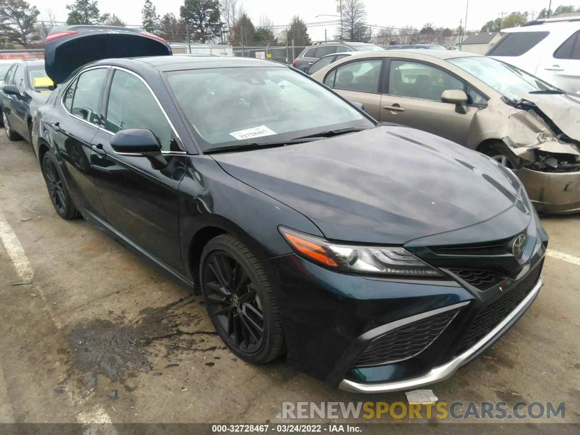 1 Photograph of a damaged car 4T1K61AK4MU596317 TOYOTA CAMRY 2021