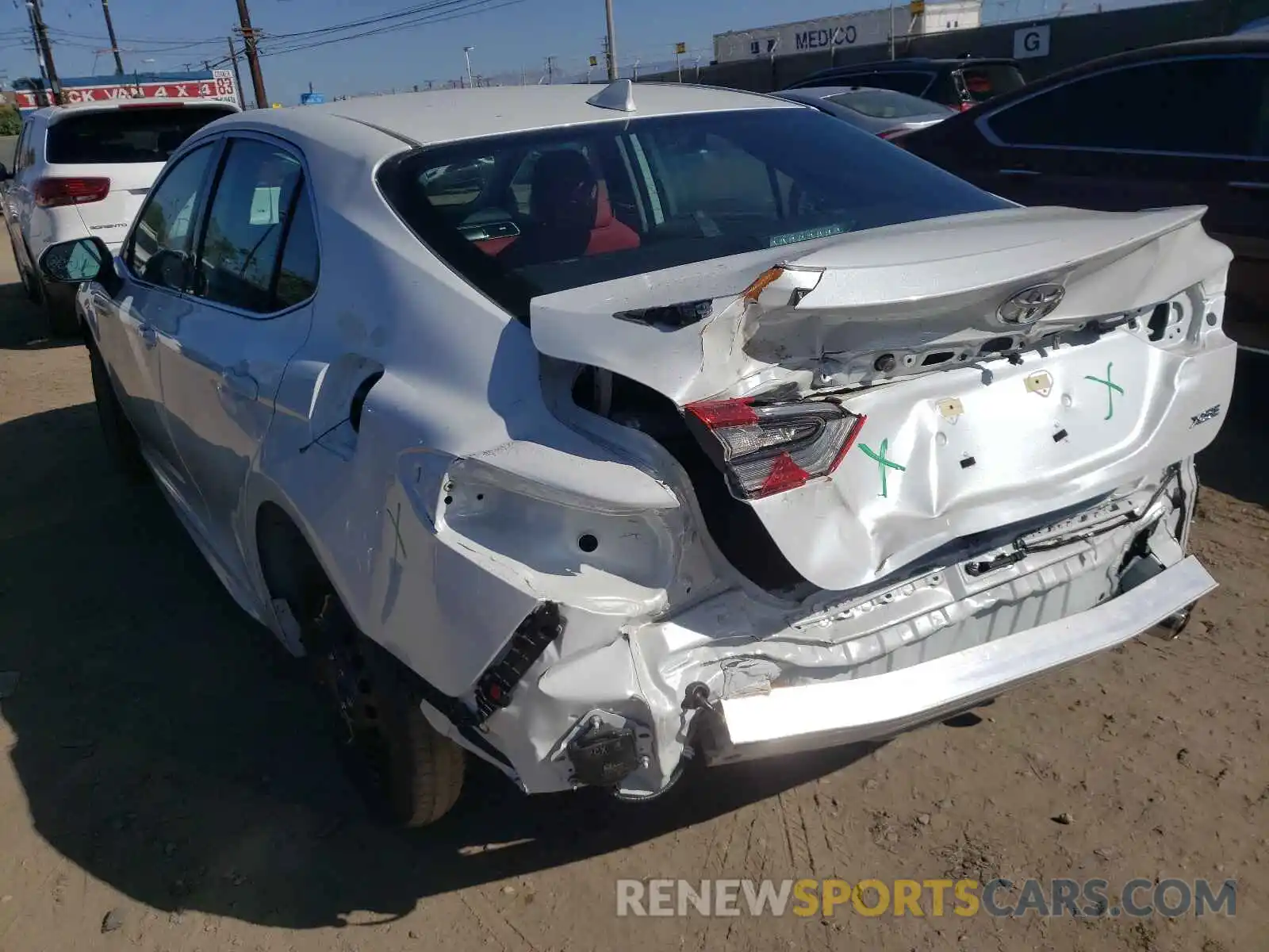 3 Photograph of a damaged car 4T1K61AK4MU601919 TOYOTA CAMRY 2021