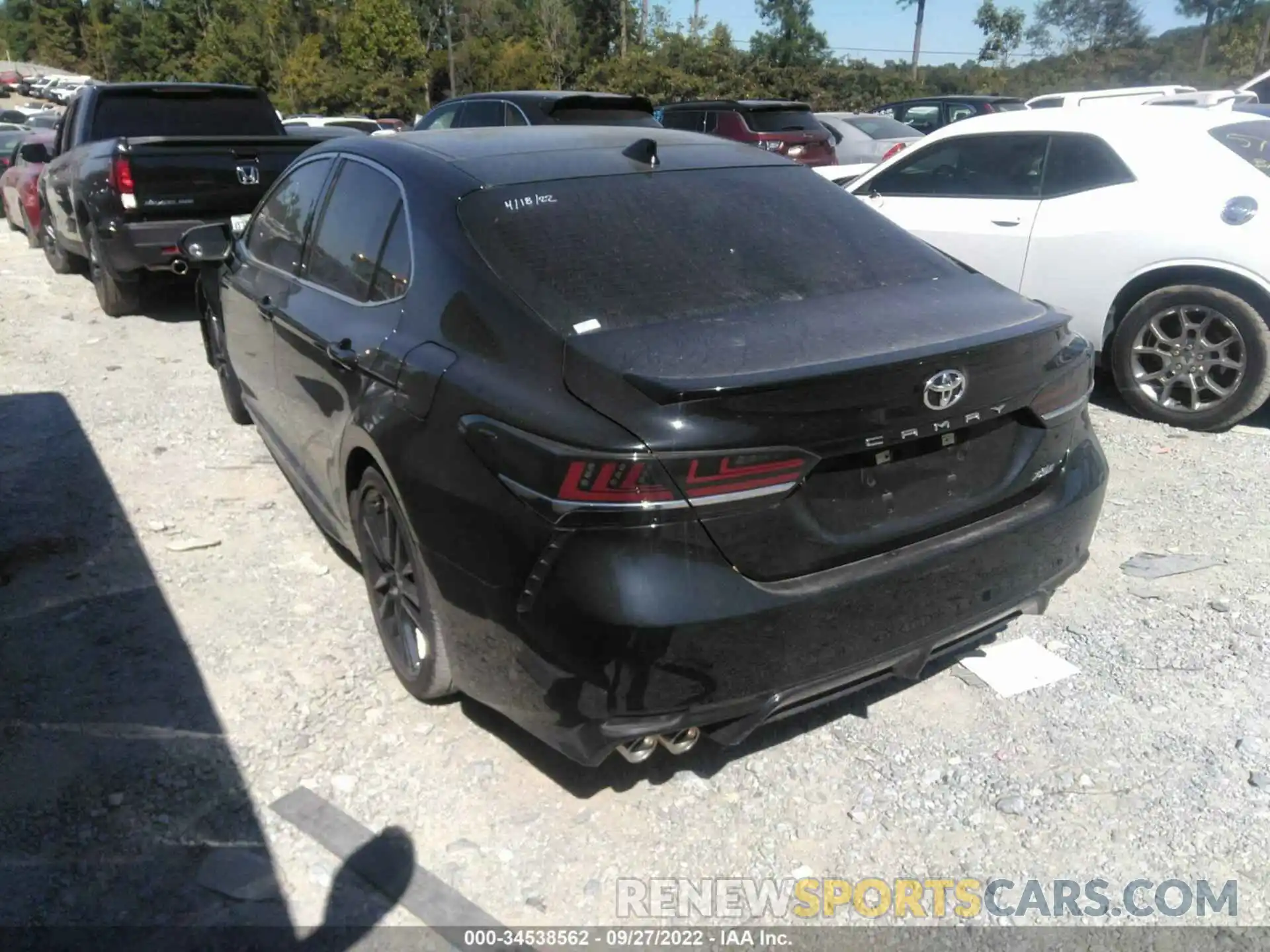 3 Photograph of a damaged car 4T1K61AK5MU428993 TOYOTA CAMRY 2021