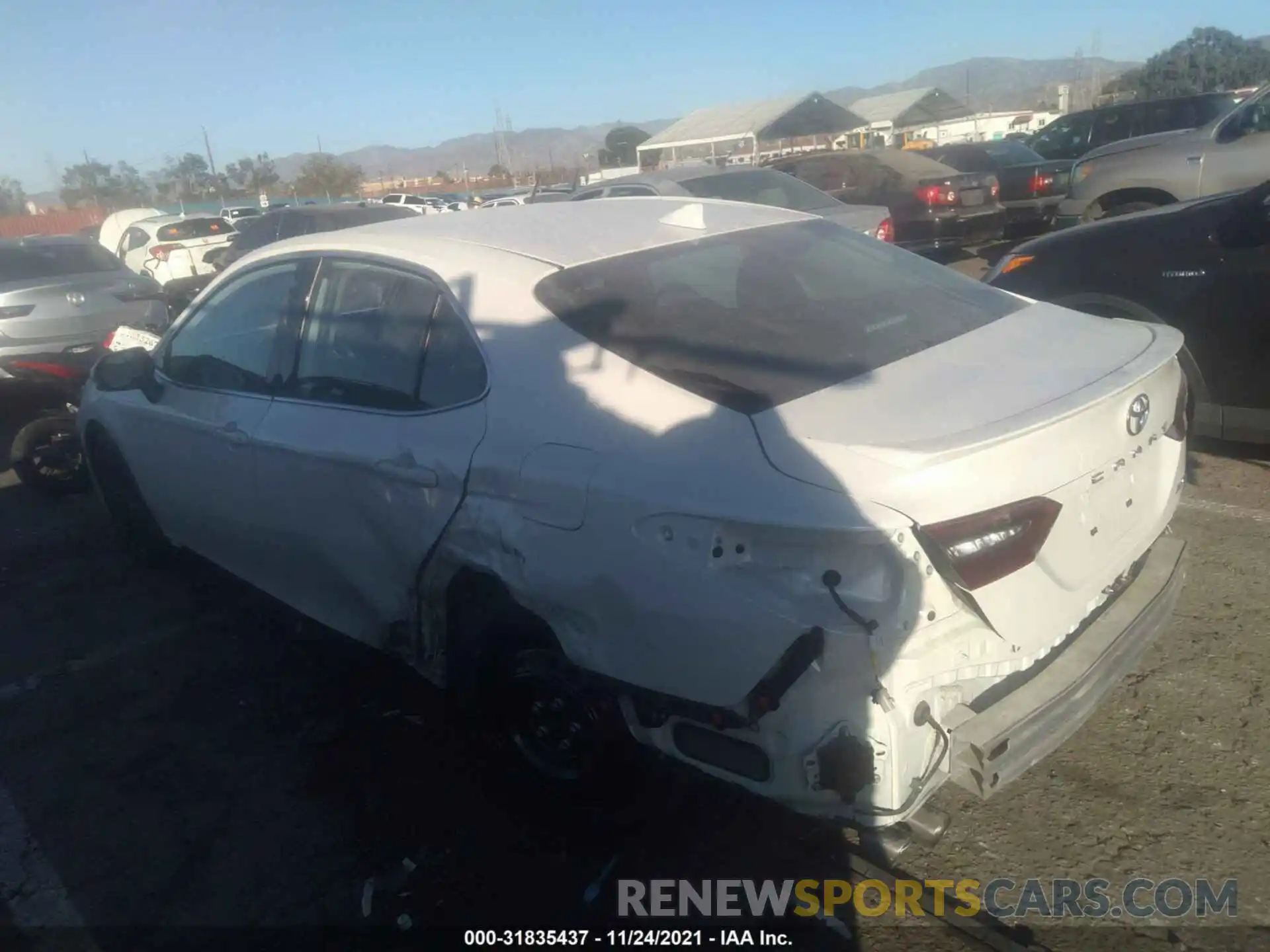 3 Photograph of a damaged car 4T1K61AK5MU439301 TOYOTA CAMRY 2021