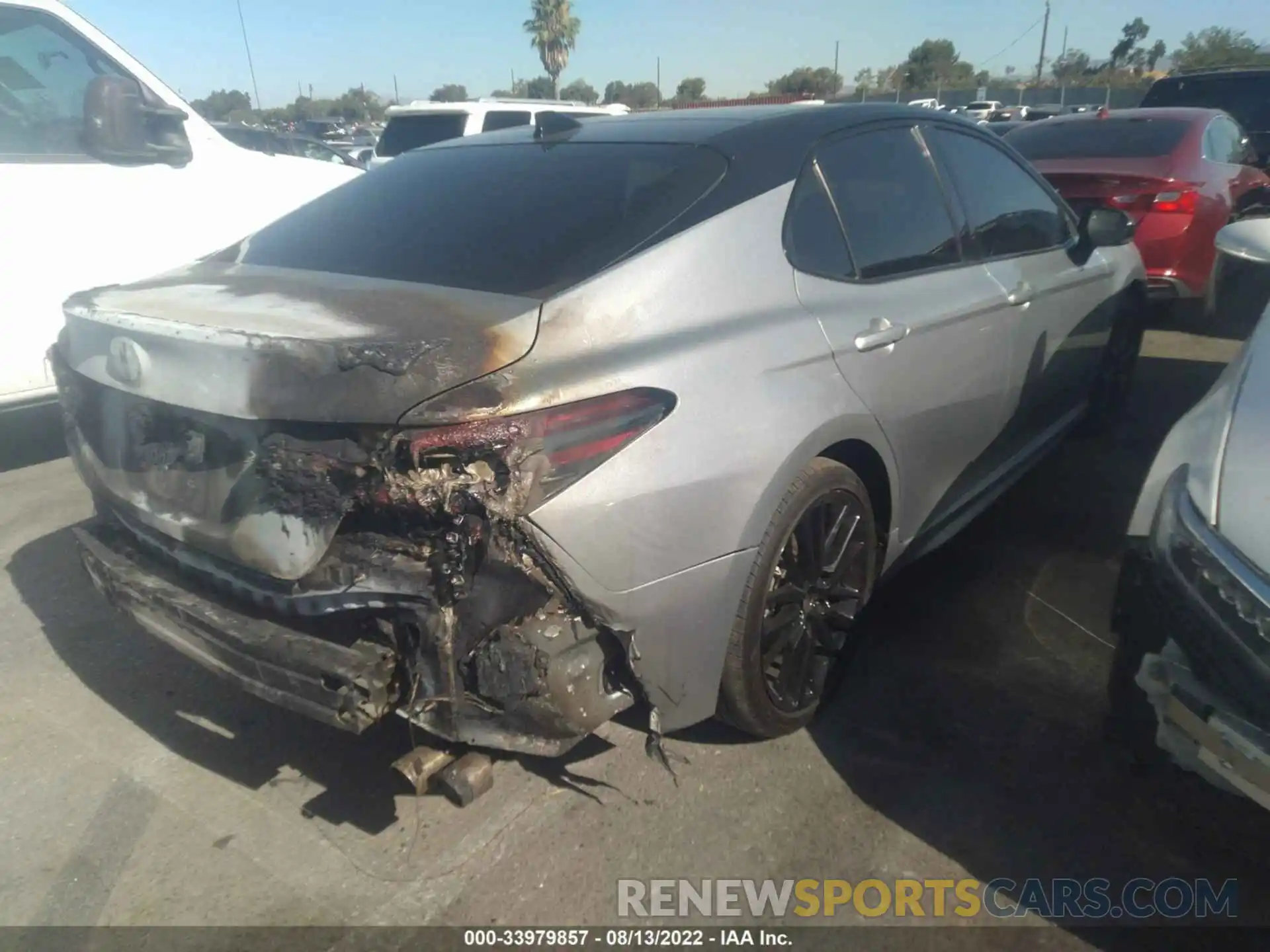 4 Photograph of a damaged car 4T1K61AK5MU451688 TOYOTA CAMRY 2021