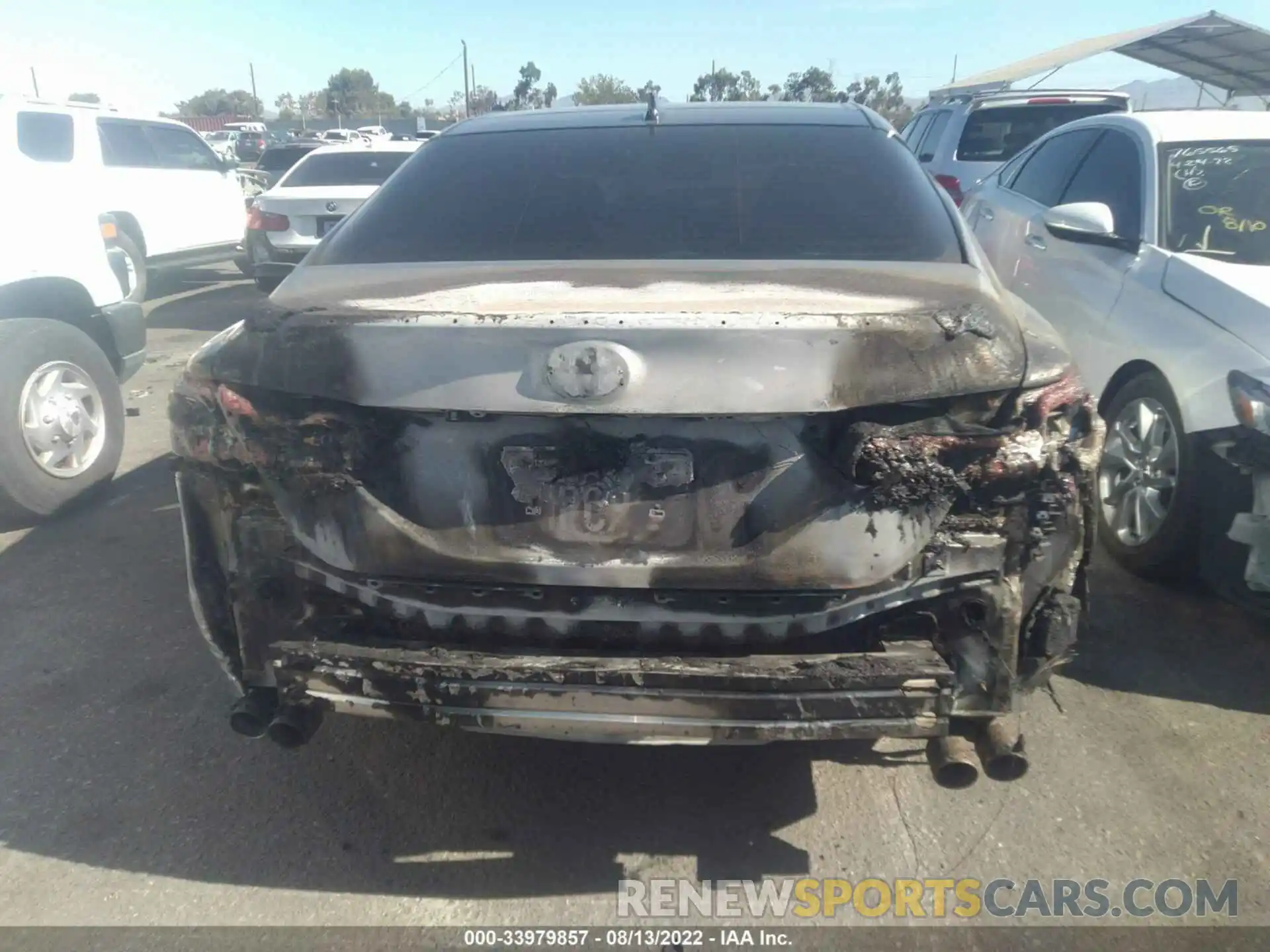 6 Photograph of a damaged car 4T1K61AK5MU451688 TOYOTA CAMRY 2021