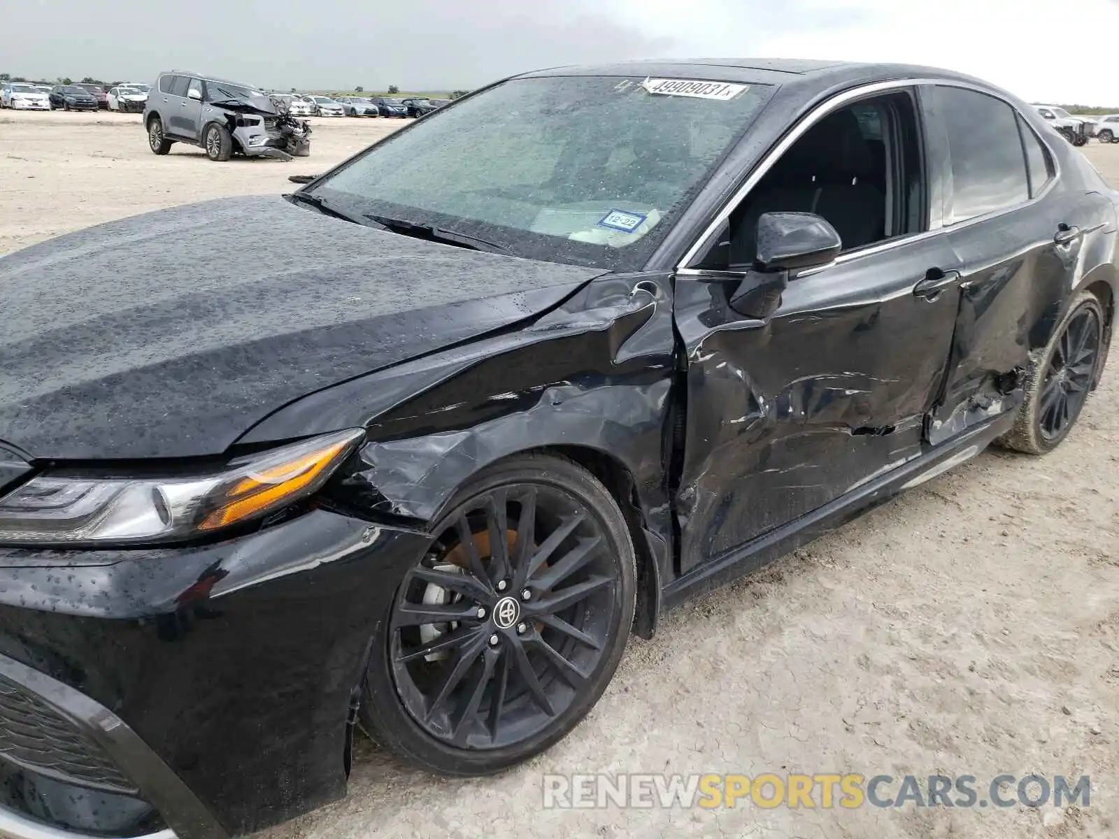 9 Photograph of a damaged car 4T1K61AK5MU518435 TOYOTA CAMRY 2021