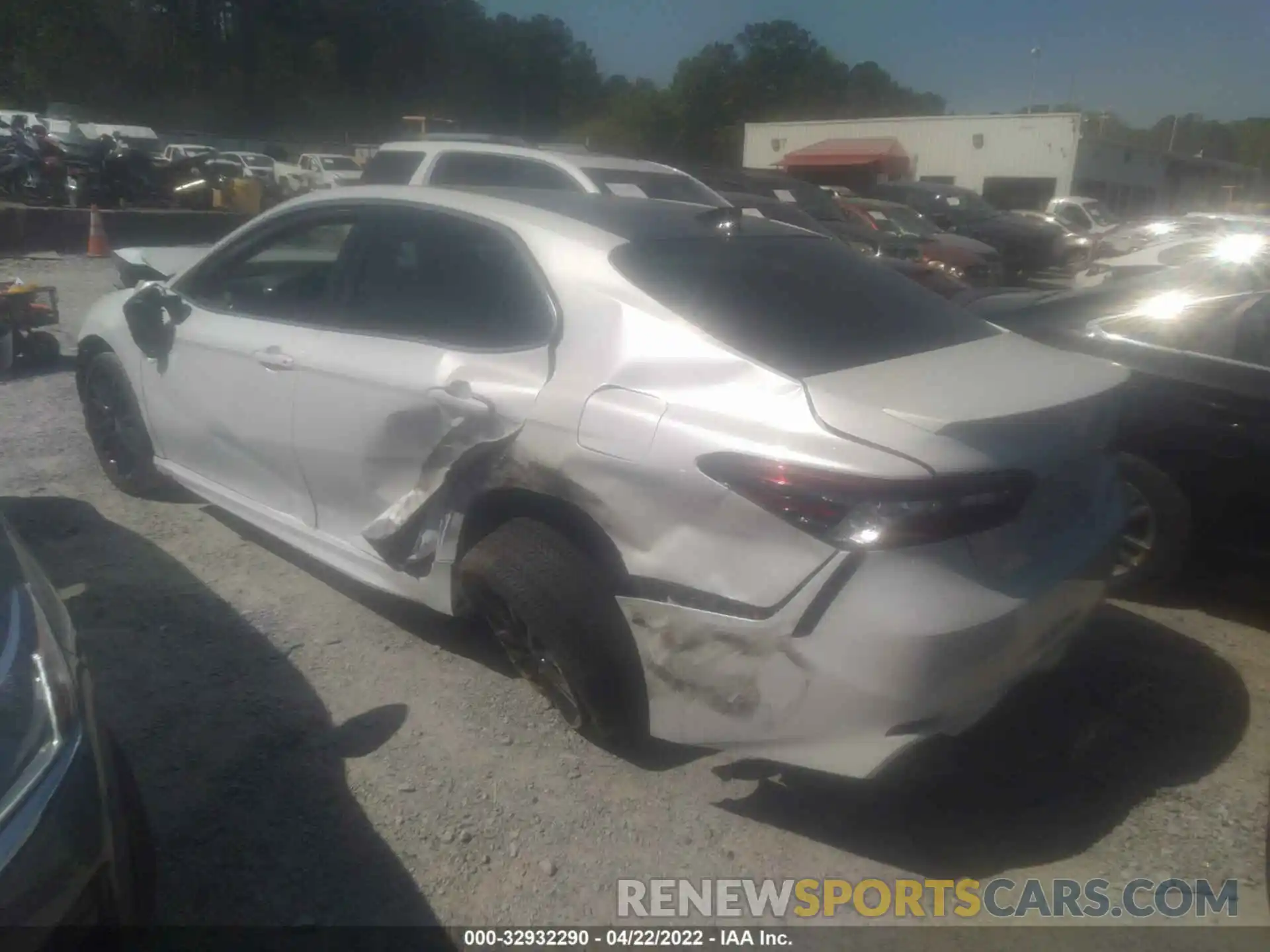 3 Photograph of a damaged car 4T1K61AK5MU559423 TOYOTA CAMRY 2021