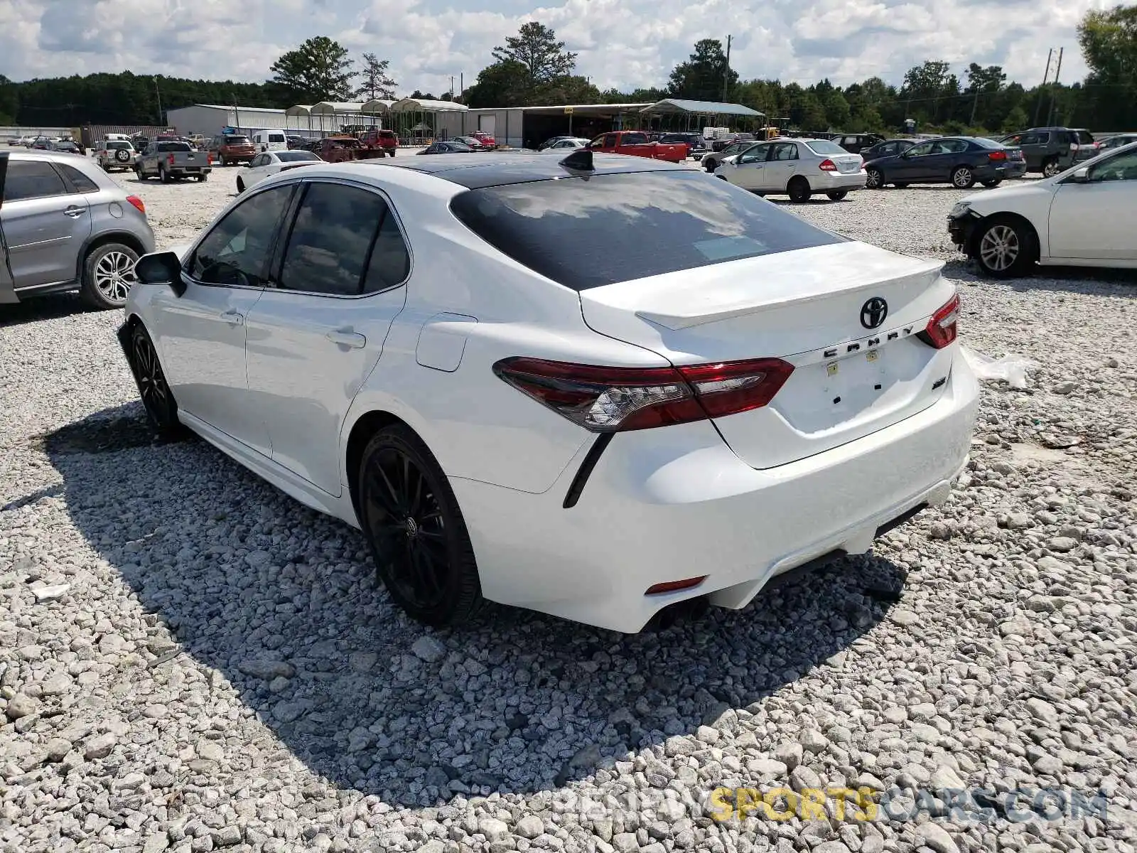 3 Photograph of a damaged car 4T1K61AK5MU574021 TOYOTA CAMRY 2021