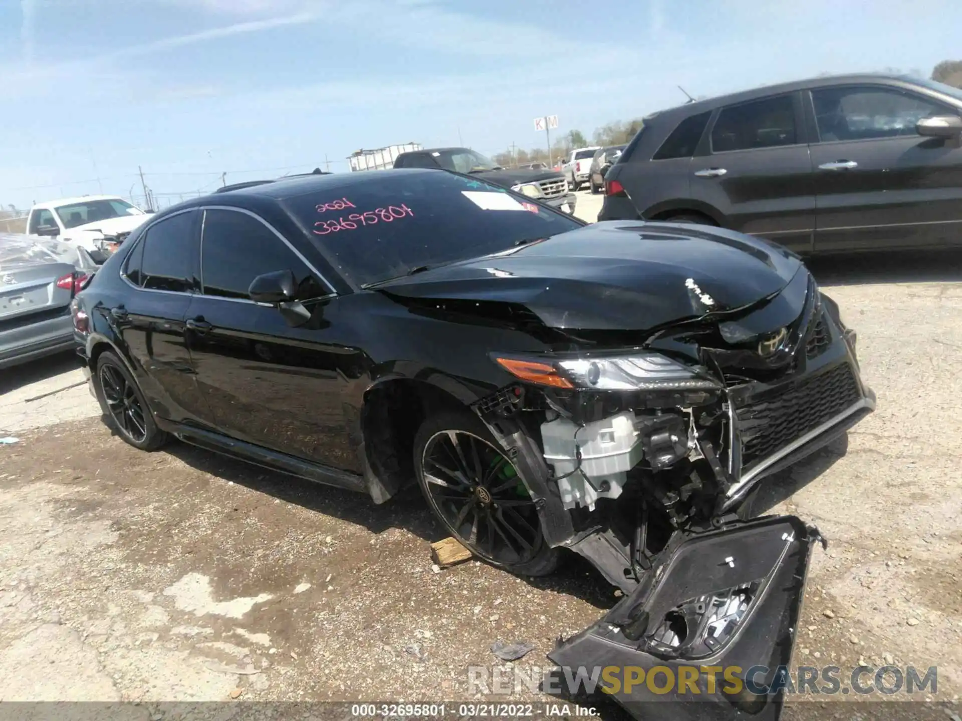 1 Photograph of a damaged car 4T1K61AK5MU576769 TOYOTA CAMRY 2021