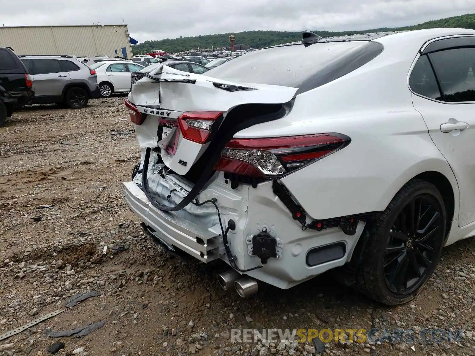 9 Photograph of a damaged car 4T1K61AK5MU577209 TOYOTA CAMRY 2021