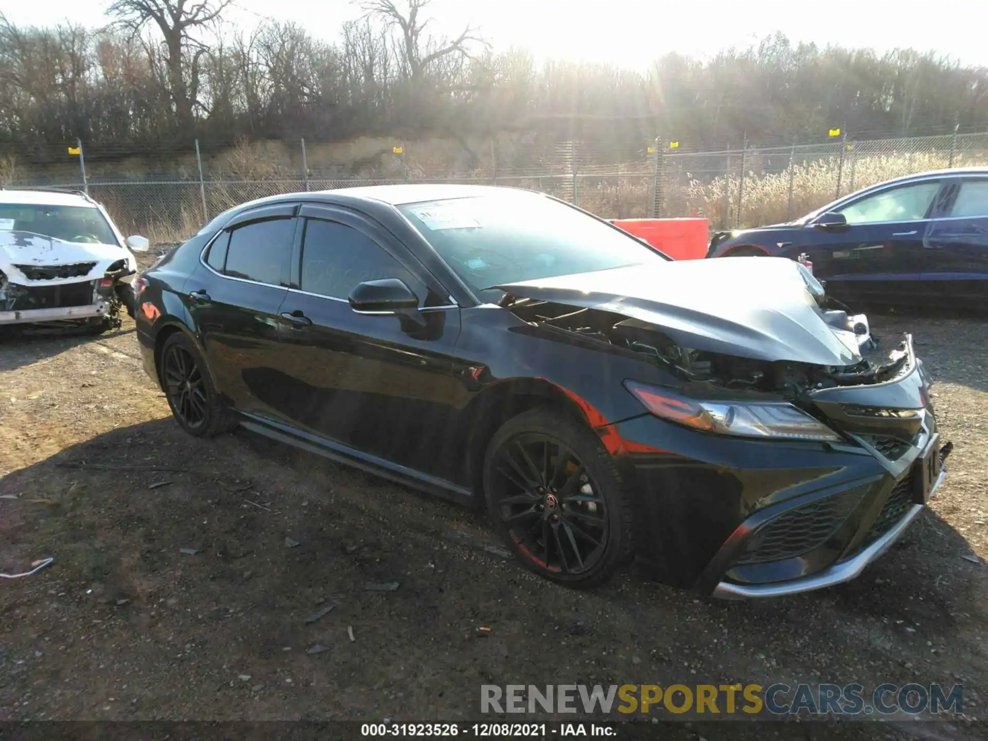 1 Photograph of a damaged car 4T1K61AK5MU579610 TOYOTA CAMRY 2021