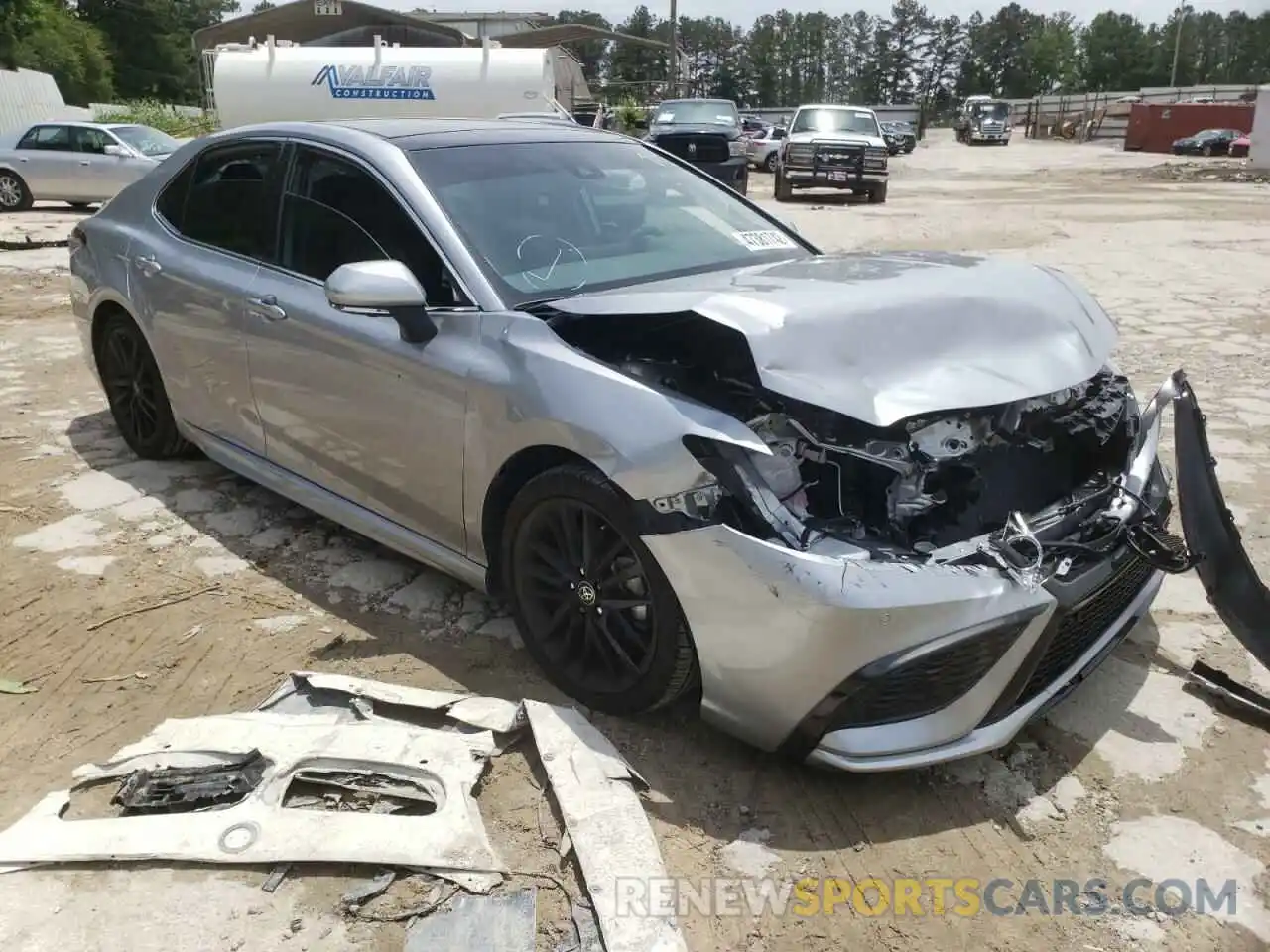 1 Photograph of a damaged car 4T1K61AK5MU615053 TOYOTA CAMRY 2021