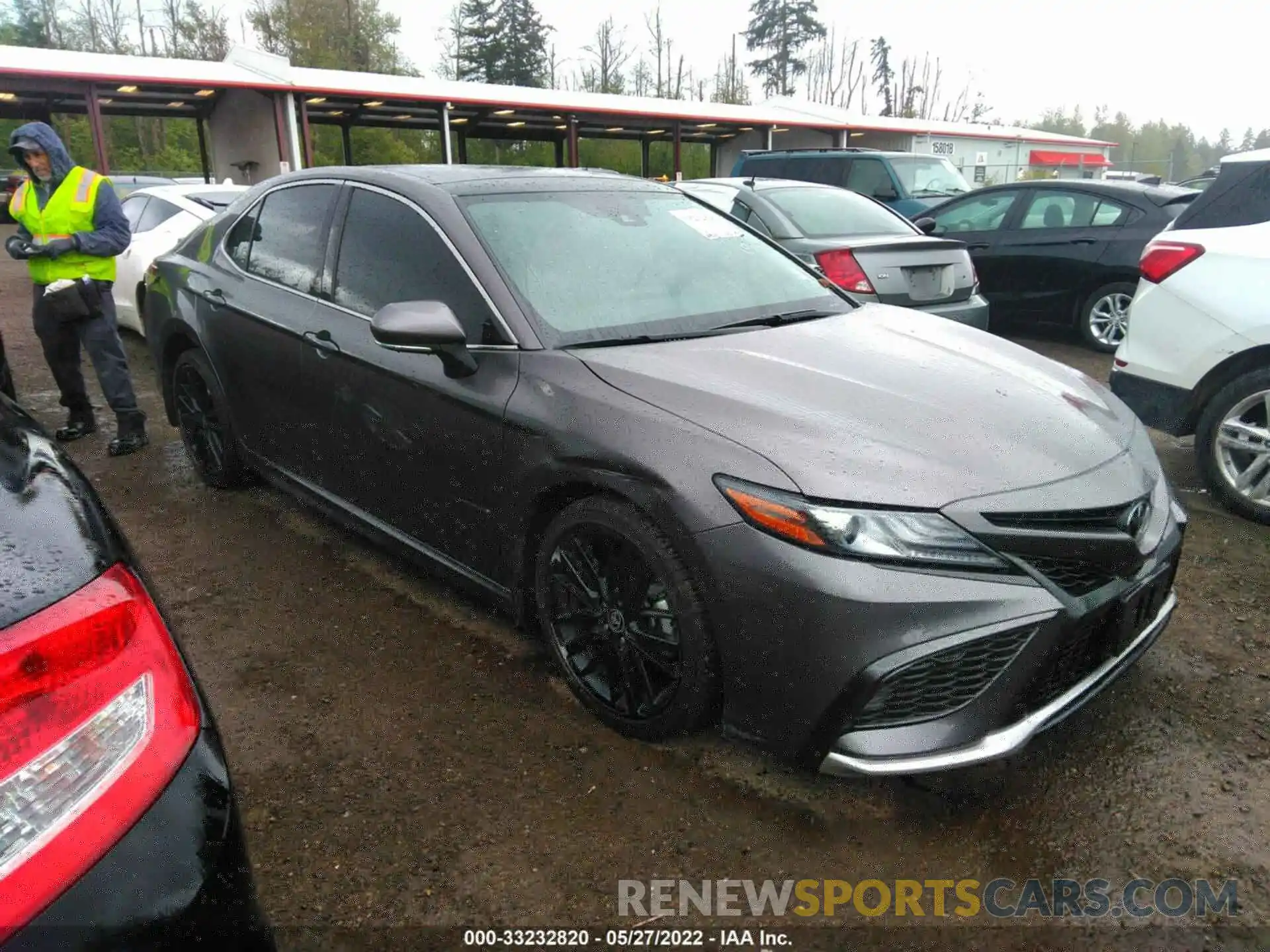 1 Photograph of a damaged car 4T1K61AK6MU421745 TOYOTA CAMRY 2021