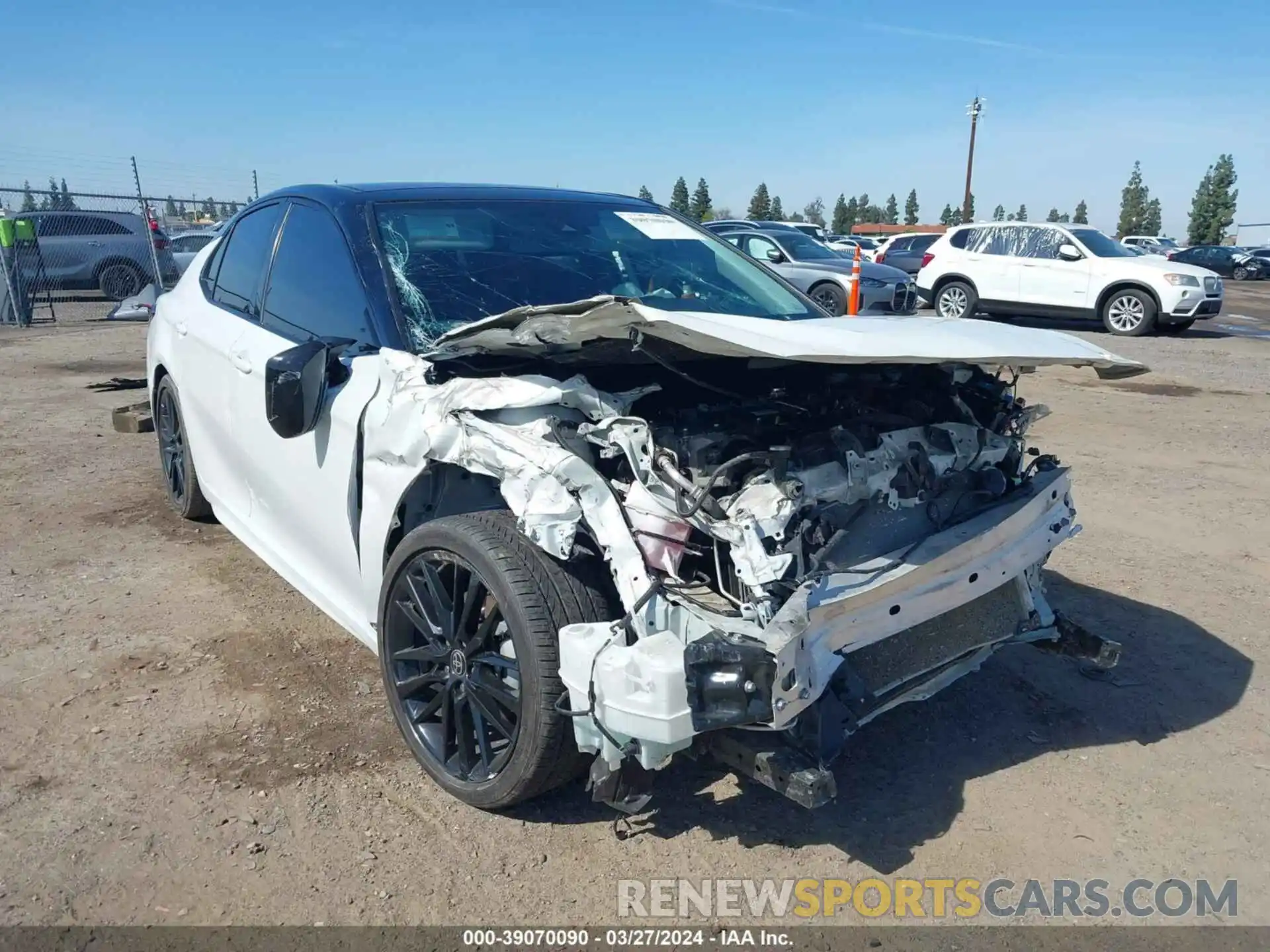 1 Photograph of a damaged car 4T1K61AK6MU433233 TOYOTA CAMRY 2021