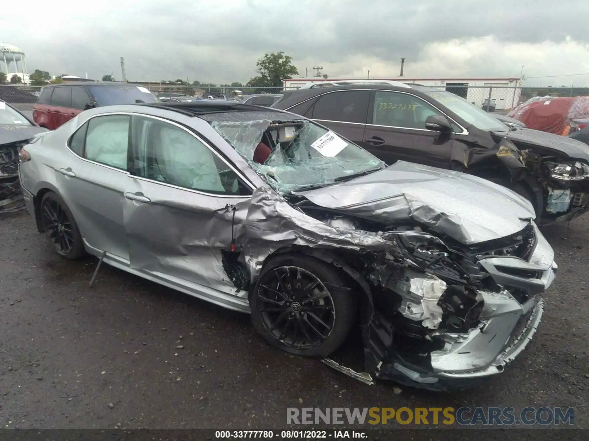 1 Photograph of a damaged car 4T1K61AK6MU483534 TOYOTA CAMRY 2021