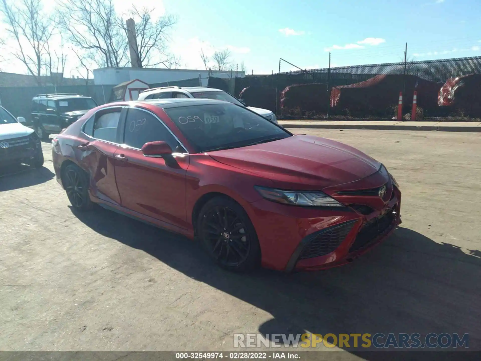 1 Photograph of a damaged car 4T1K61AK6MU483808 TOYOTA CAMRY 2021