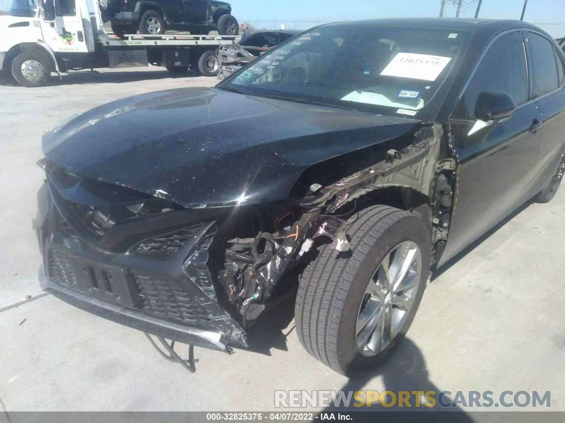 6 Photograph of a damaged car 4T1K61AK6MU590986 TOYOTA CAMRY 2021