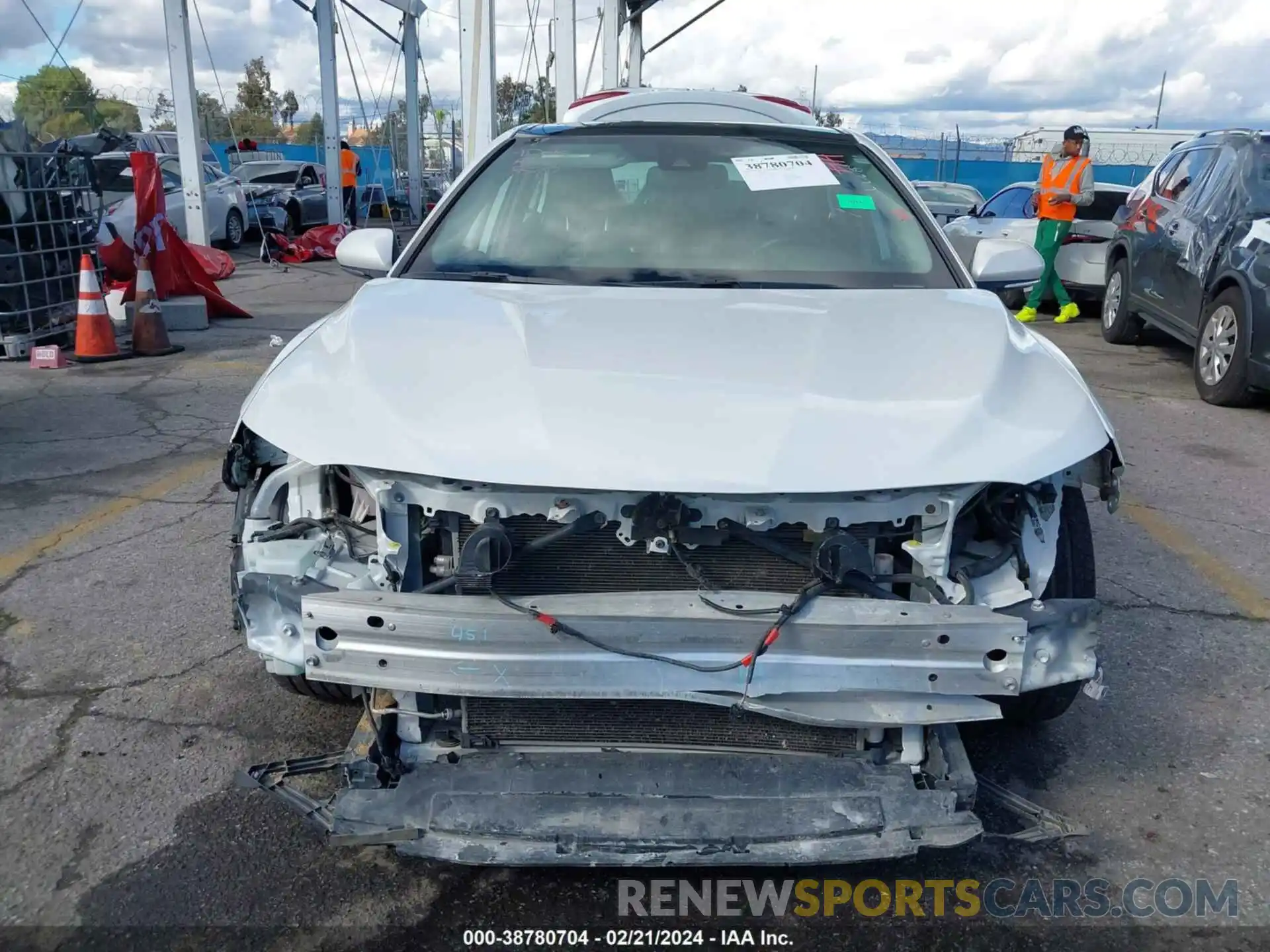 13 Photograph of a damaged car 4T1K61AK6MU606040 TOYOTA CAMRY 2021