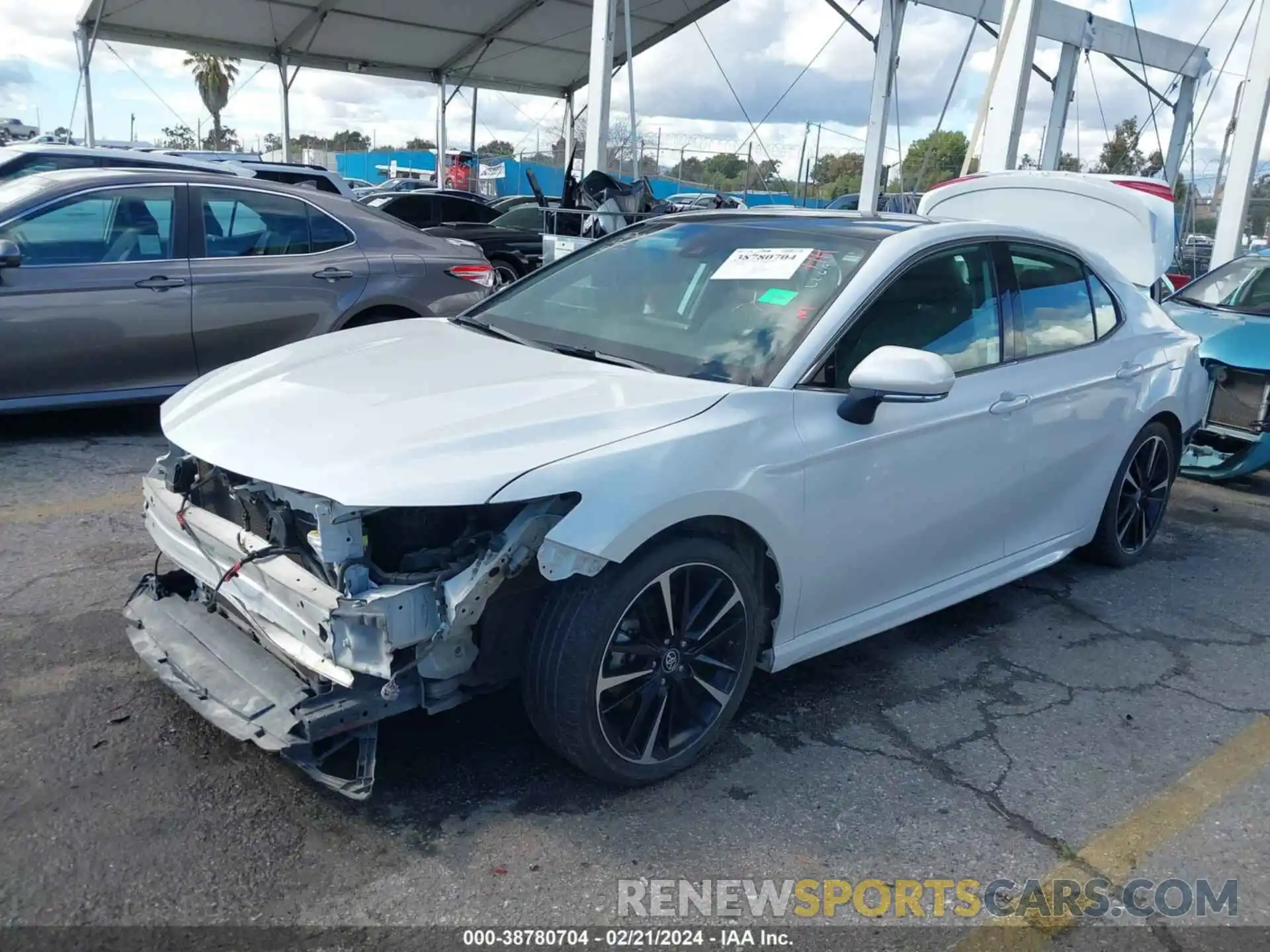 2 Photograph of a damaged car 4T1K61AK6MU606040 TOYOTA CAMRY 2021