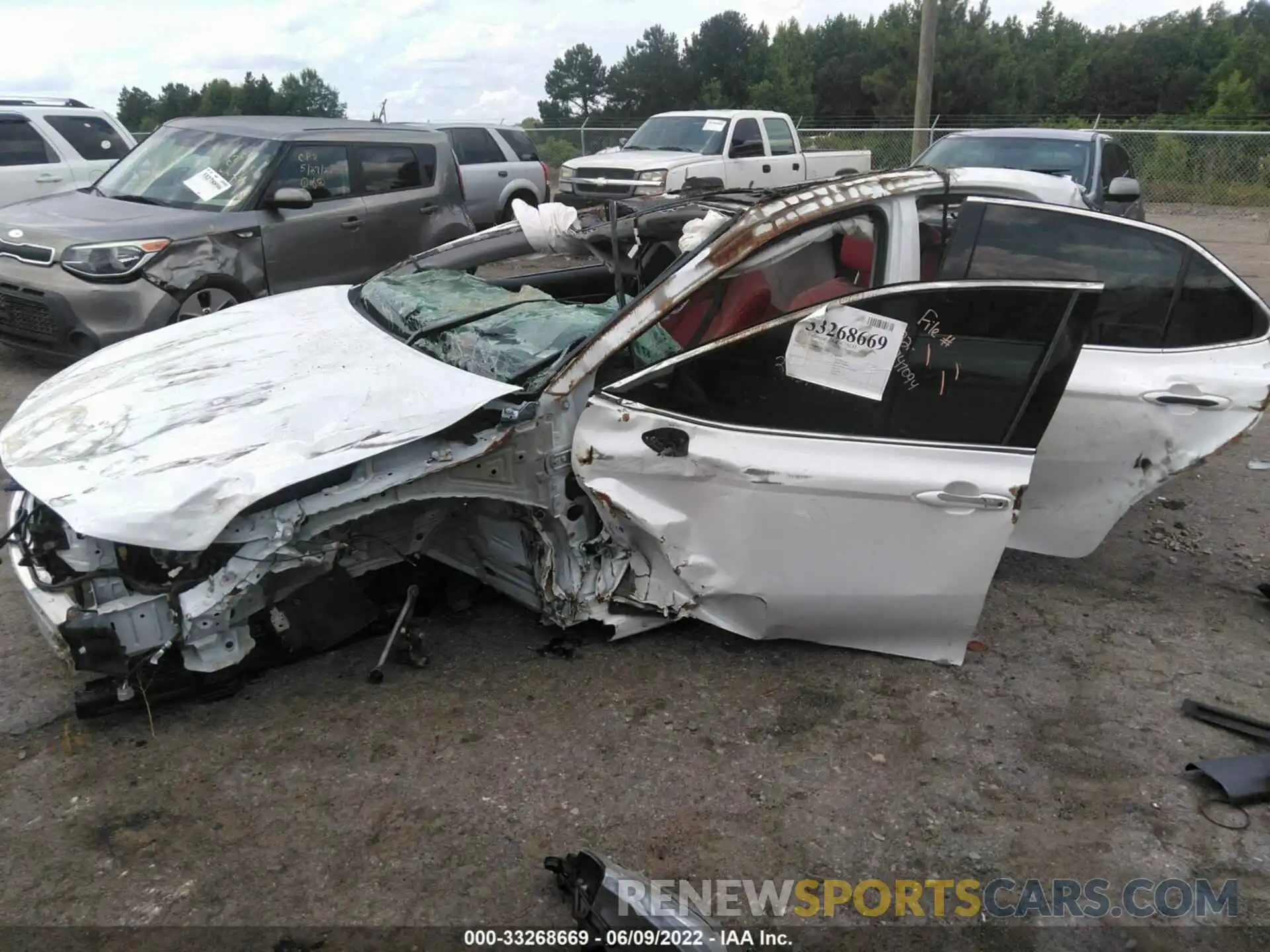 2 Photograph of a damaged car 4T1K61AK6MU615076 TOYOTA CAMRY 2021