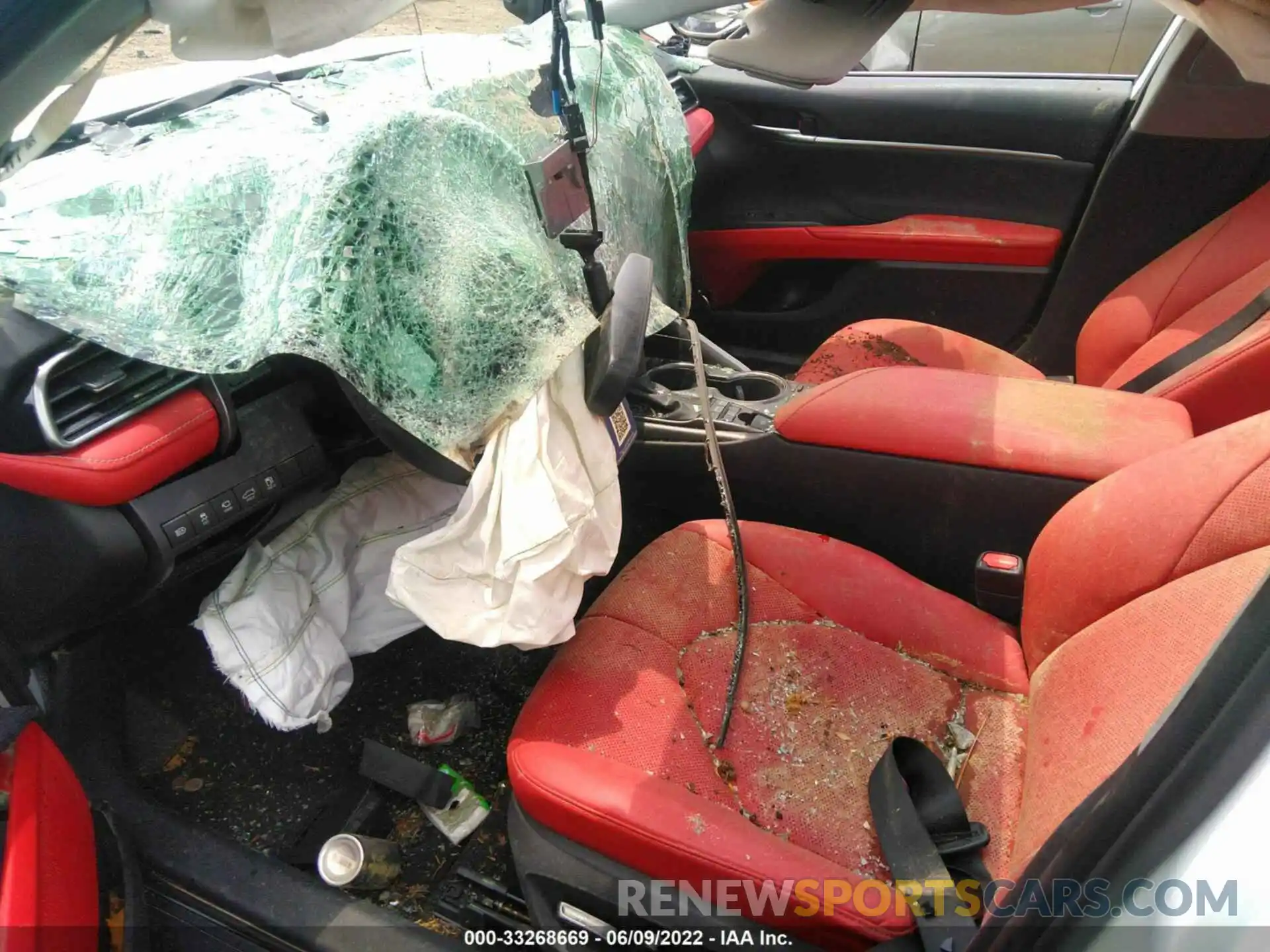 5 Photograph of a damaged car 4T1K61AK6MU615076 TOYOTA CAMRY 2021