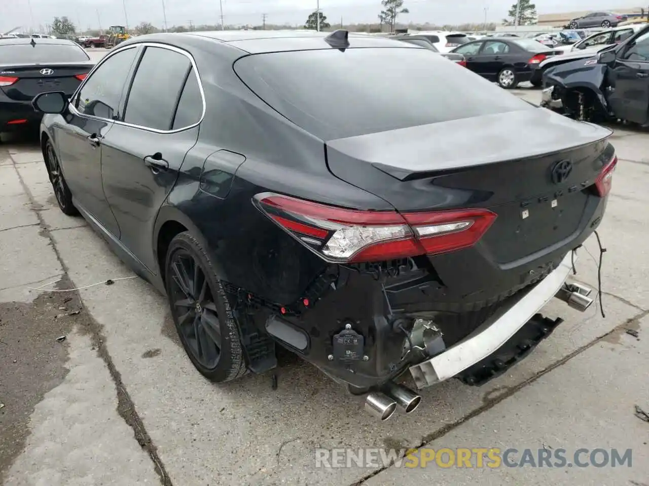 3 Photograph of a damaged car 4T1K61AK7MU435508 TOYOTA CAMRY 2021